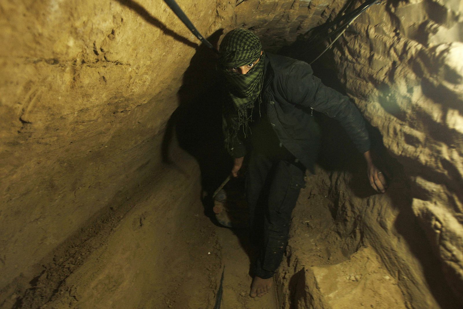 Vista del interior de un túnel en Gaza