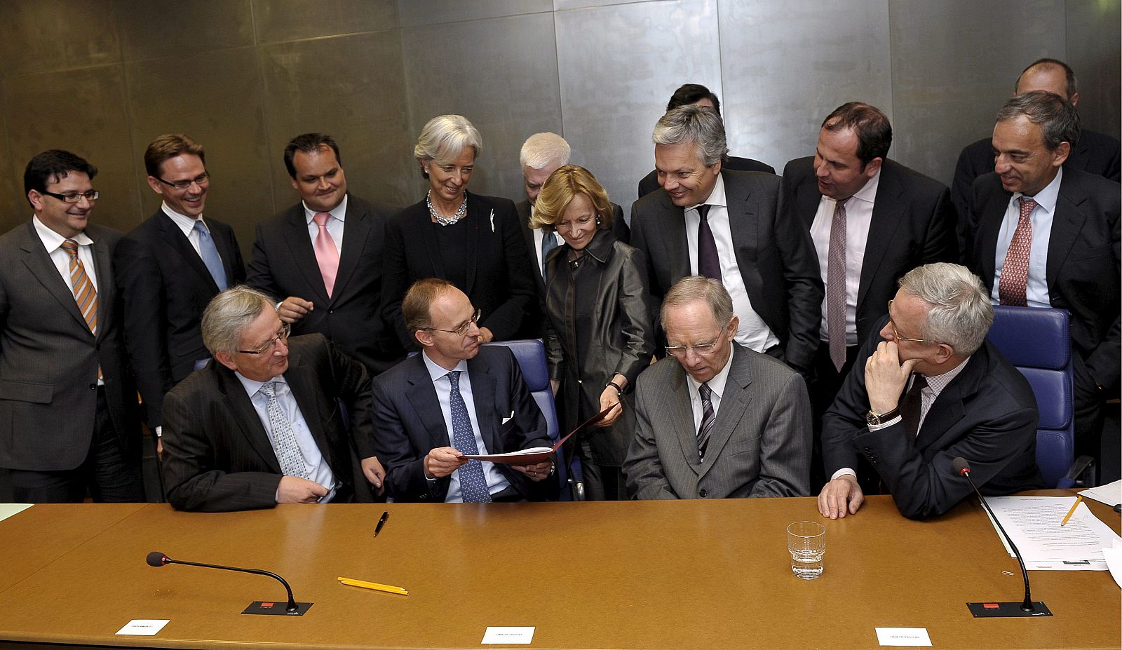 Los ministros de Economía de la UE en la reunión en Luxemburgo