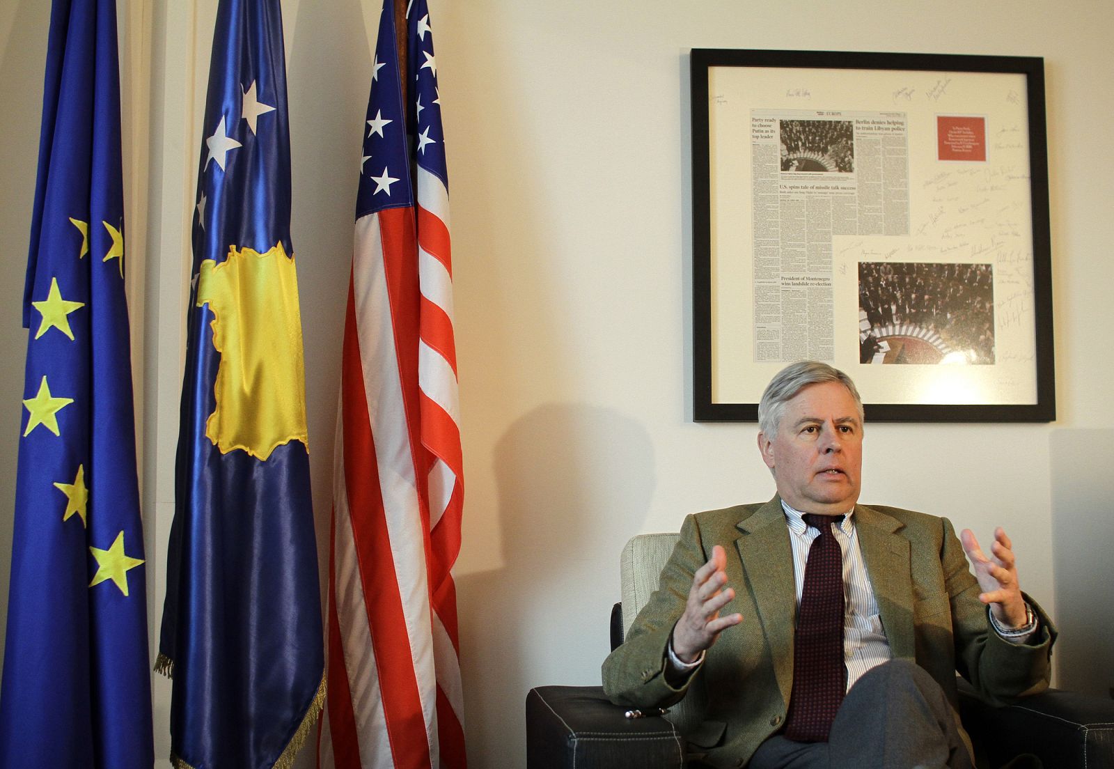 El enviado especial de la UE para Kosovo, Pieter Feith.