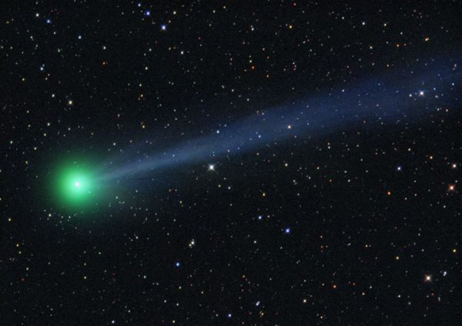 El cometa C/2009 R1 McNaugth y su llamativo color verde