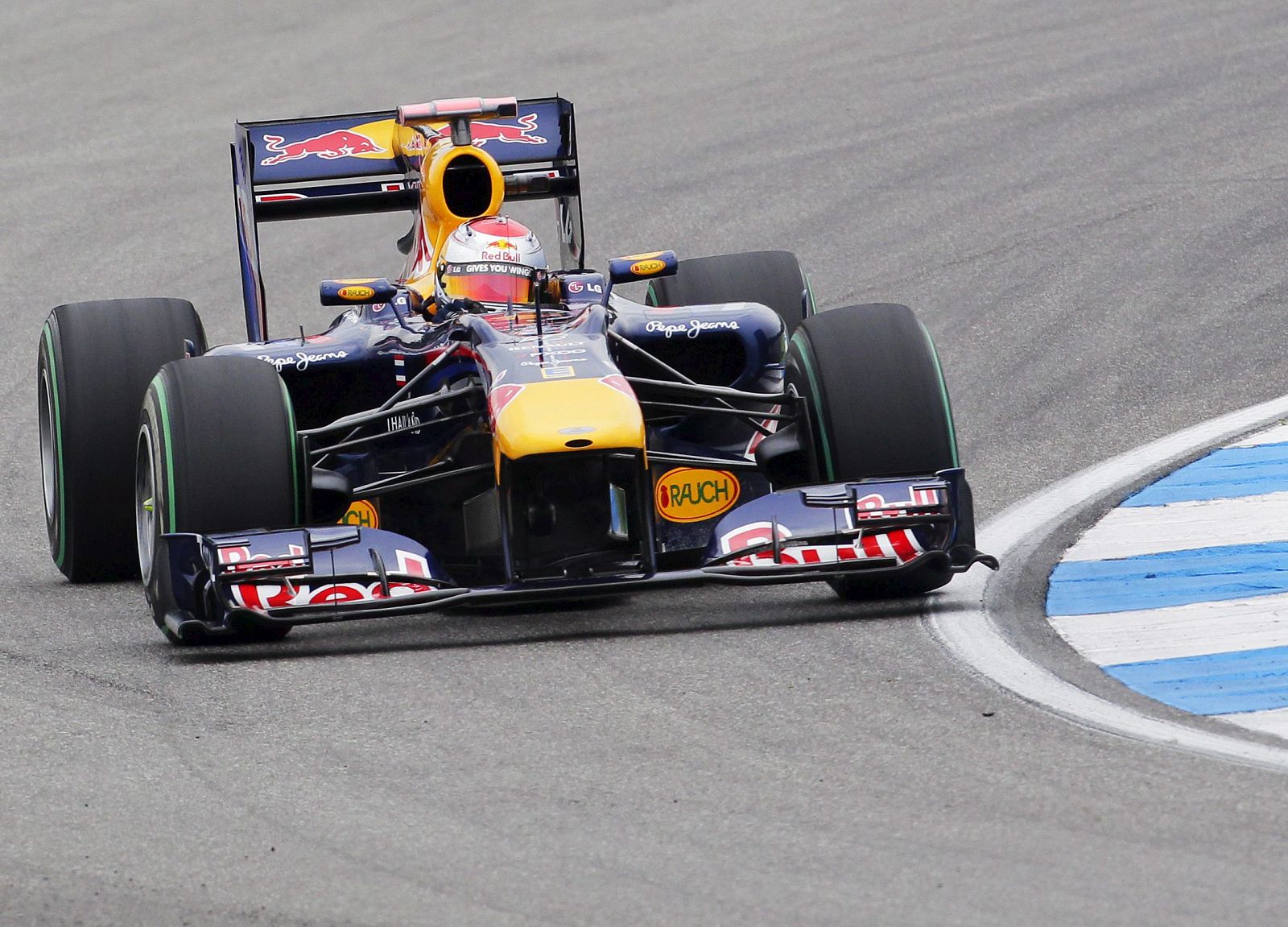 El piloto alemán de Fórmula Uno Sebastian Vettel, de la escudería Red Bull Racing.