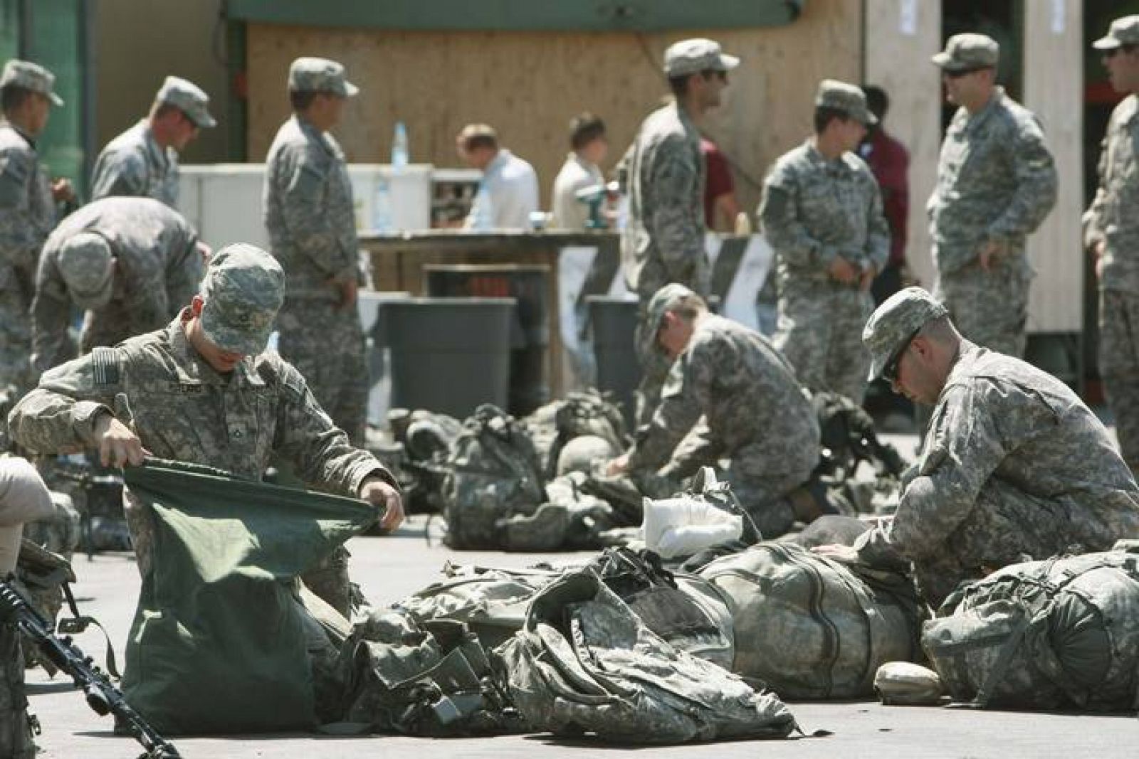 El Pentágono estudiará si las filtraciones sobre Afganistán ponen en peligro la seguridad nacional y la de sus tropas en el país asiático