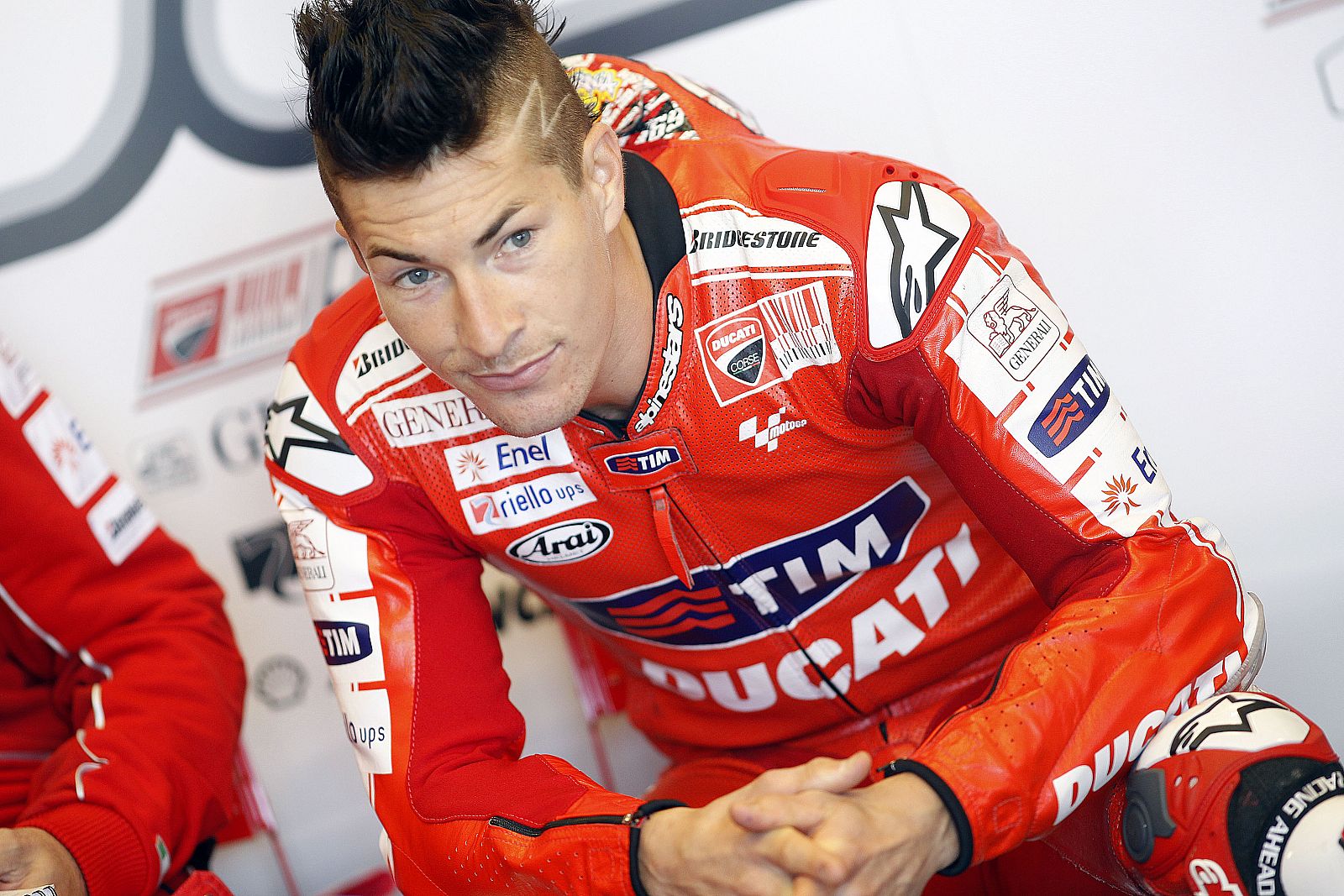 Nicky Hayden compartirá 'box' con Valentino Rossi a partir de 2011.