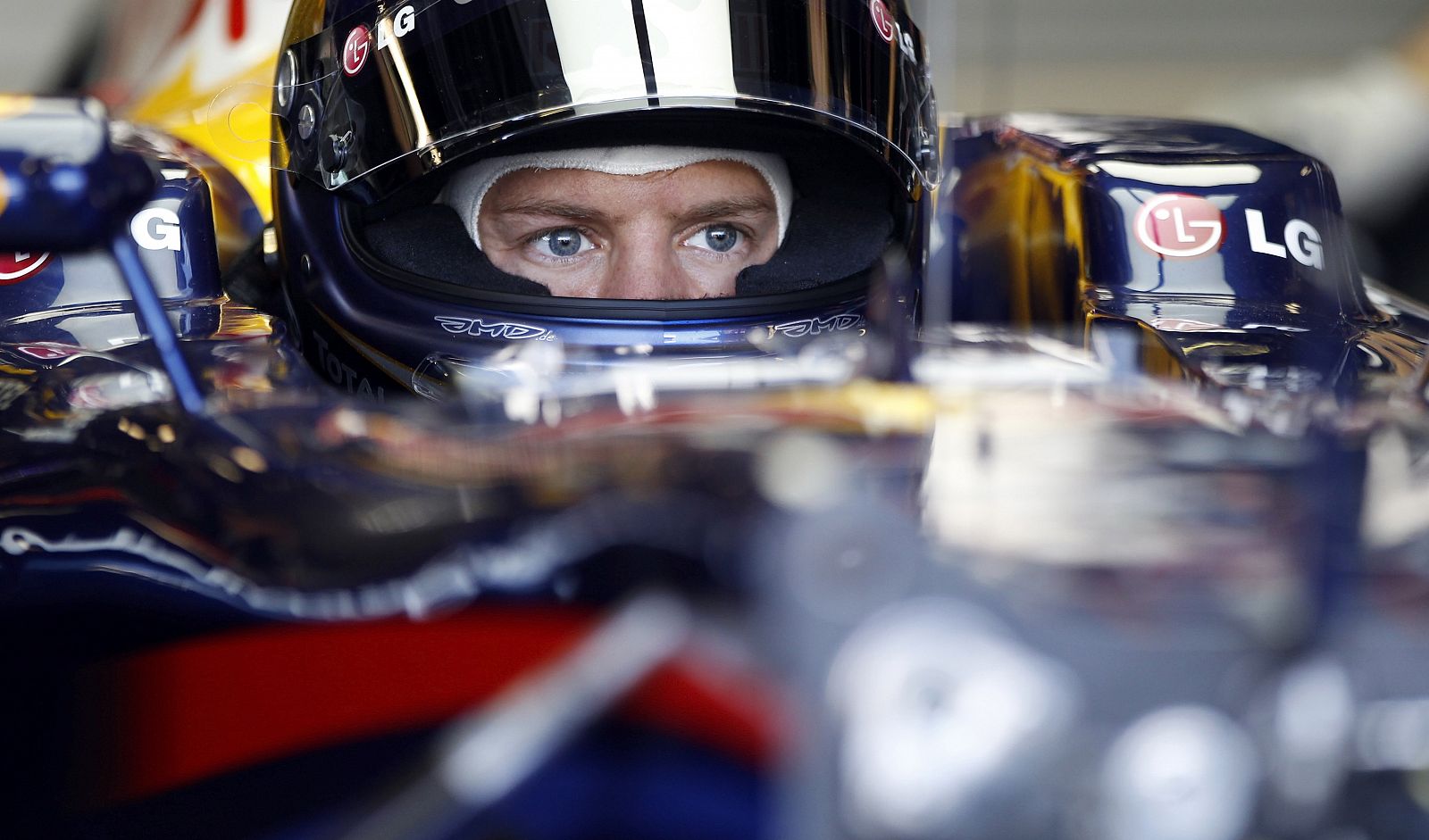 El alemán de Red Bull Sebastián Vettel ha conseguido el mejor tiempo del día para el Gran Premio de Italia en Monza.