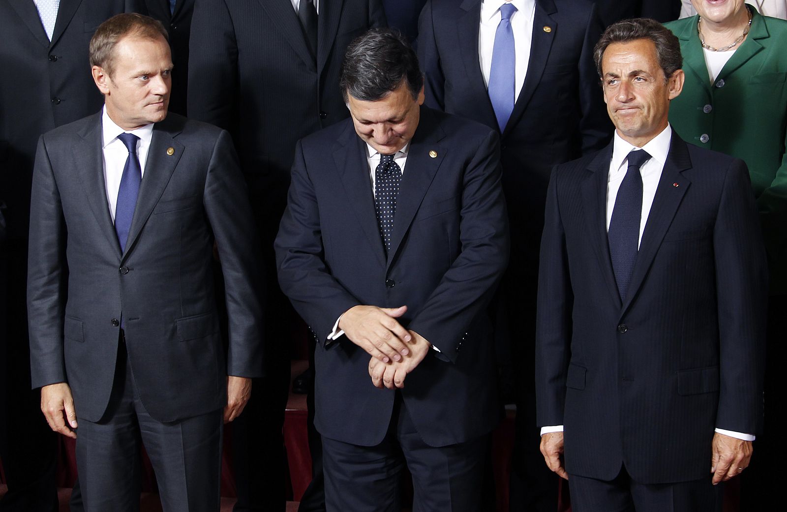 El primer ministro polaco, Donald Tusk, junto al presidente de la Comisión, Durao Barroso, y el presidente francés, Nicolás Sarkozy.