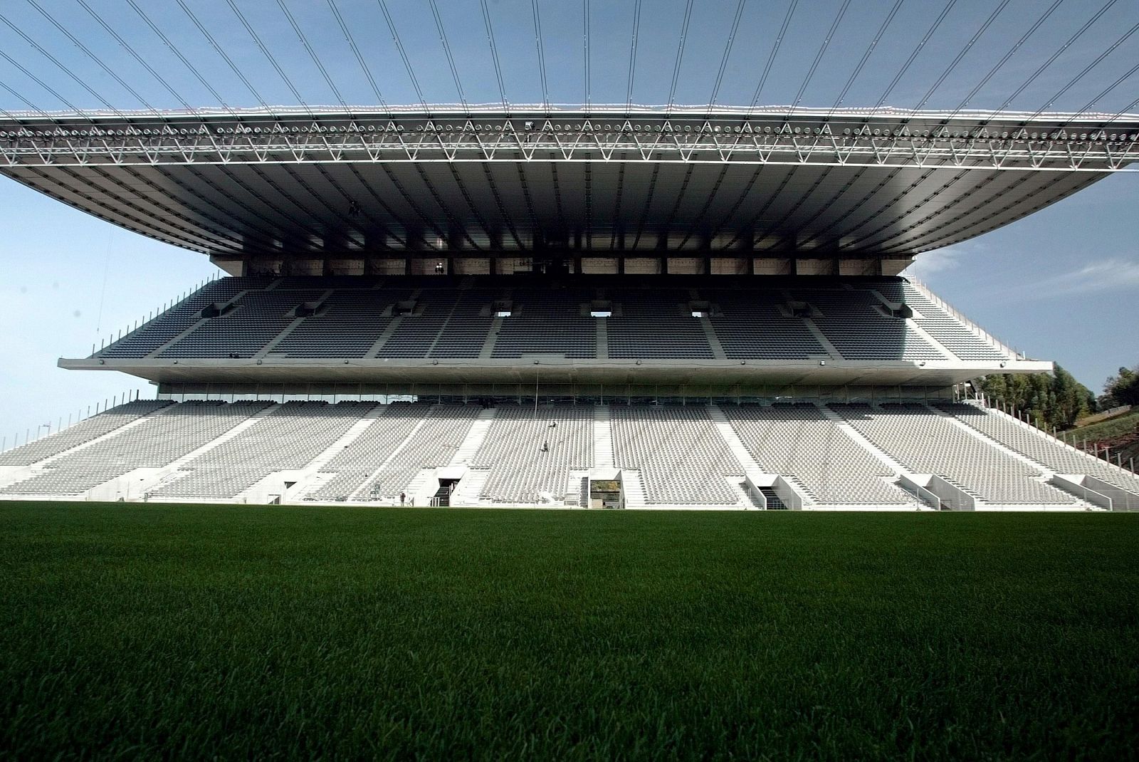 El estadio municipal de Braga, construido con ocasión del Campeonato de Europa de Fútbol de 2004