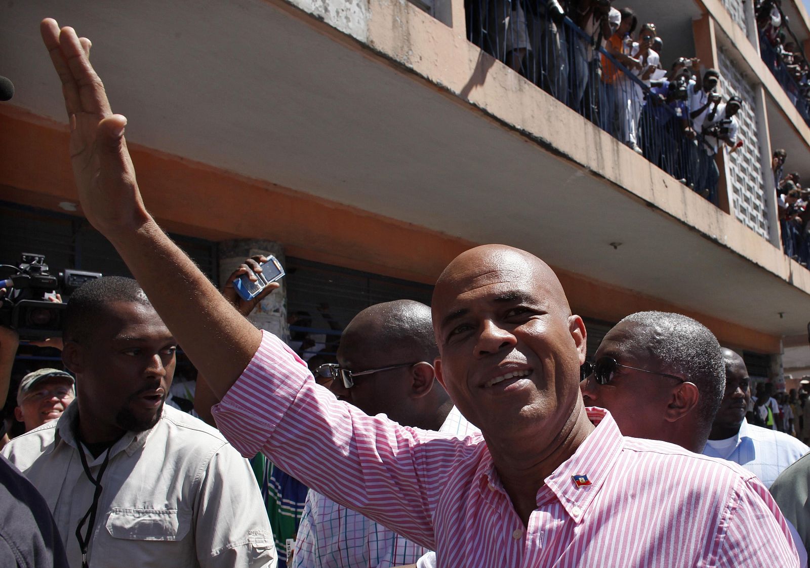 El cantante Michel Martelly durante la  campaña electoral