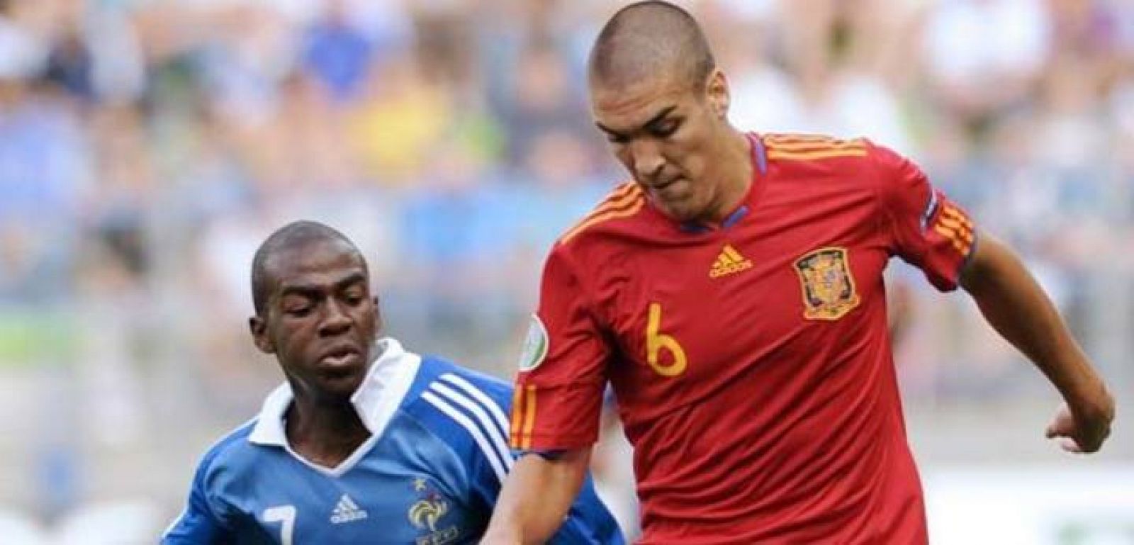 Oriol Romeu, en un partido con la selección española