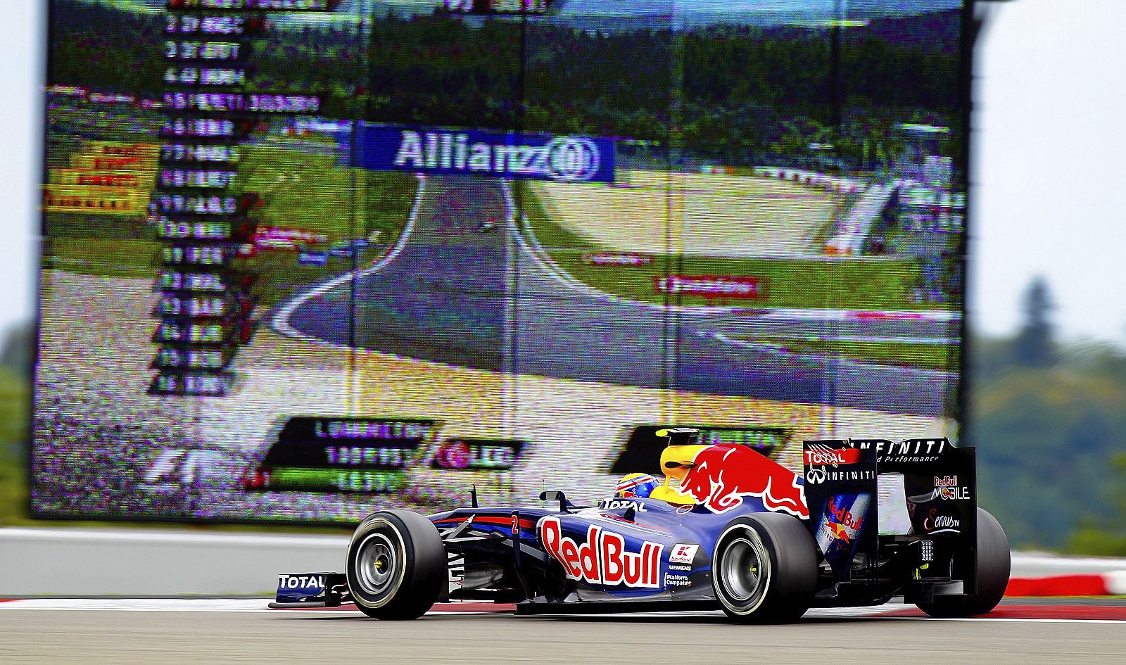 Mark Webber saldrá en primer lugar en el GP de Alemania que se disputa este domingo en el circuito de Nürburgring.
