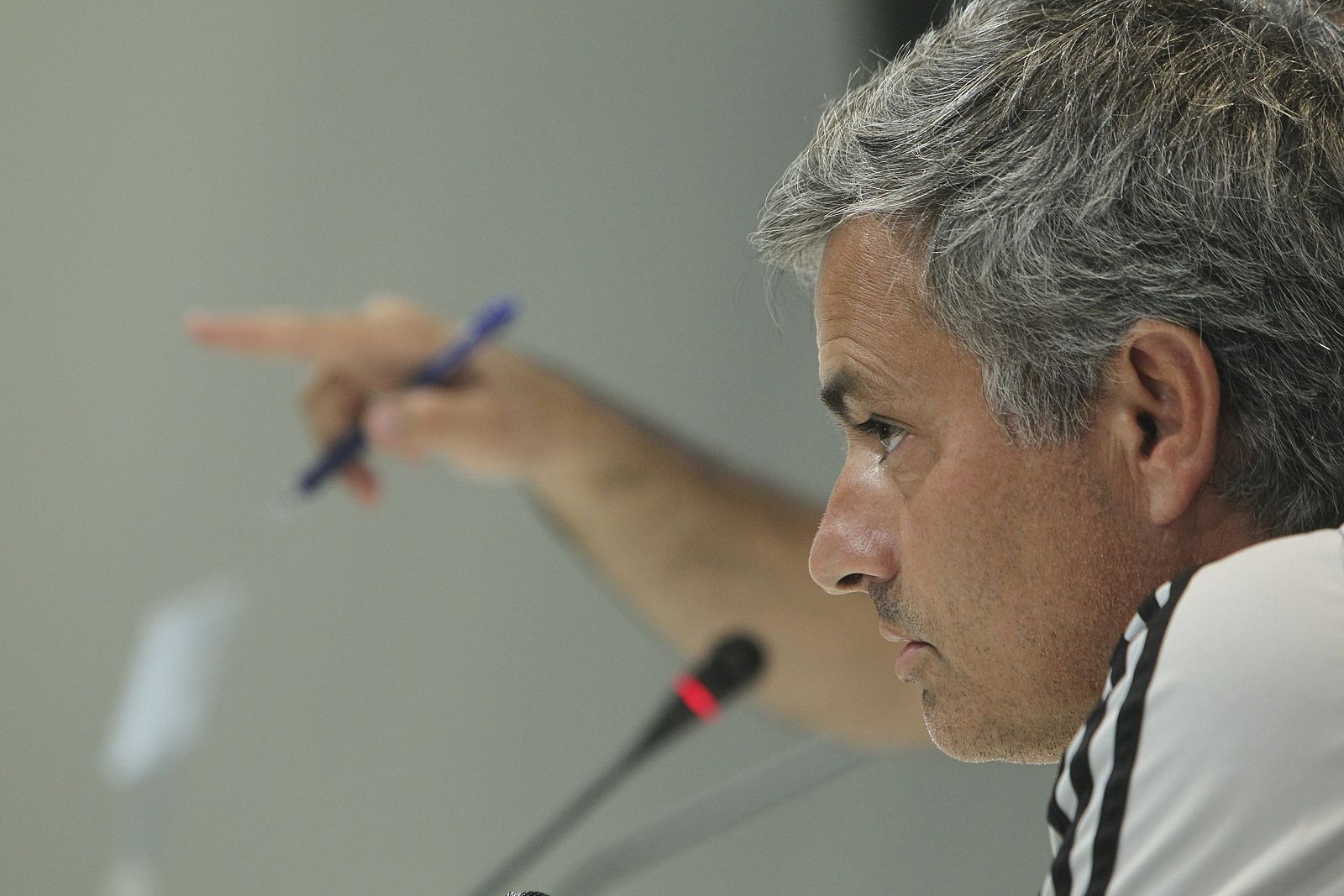 José Mourinho en un momento de la rueda de prensa celebrada en la Ciudad Deportiva de Valdebebas.