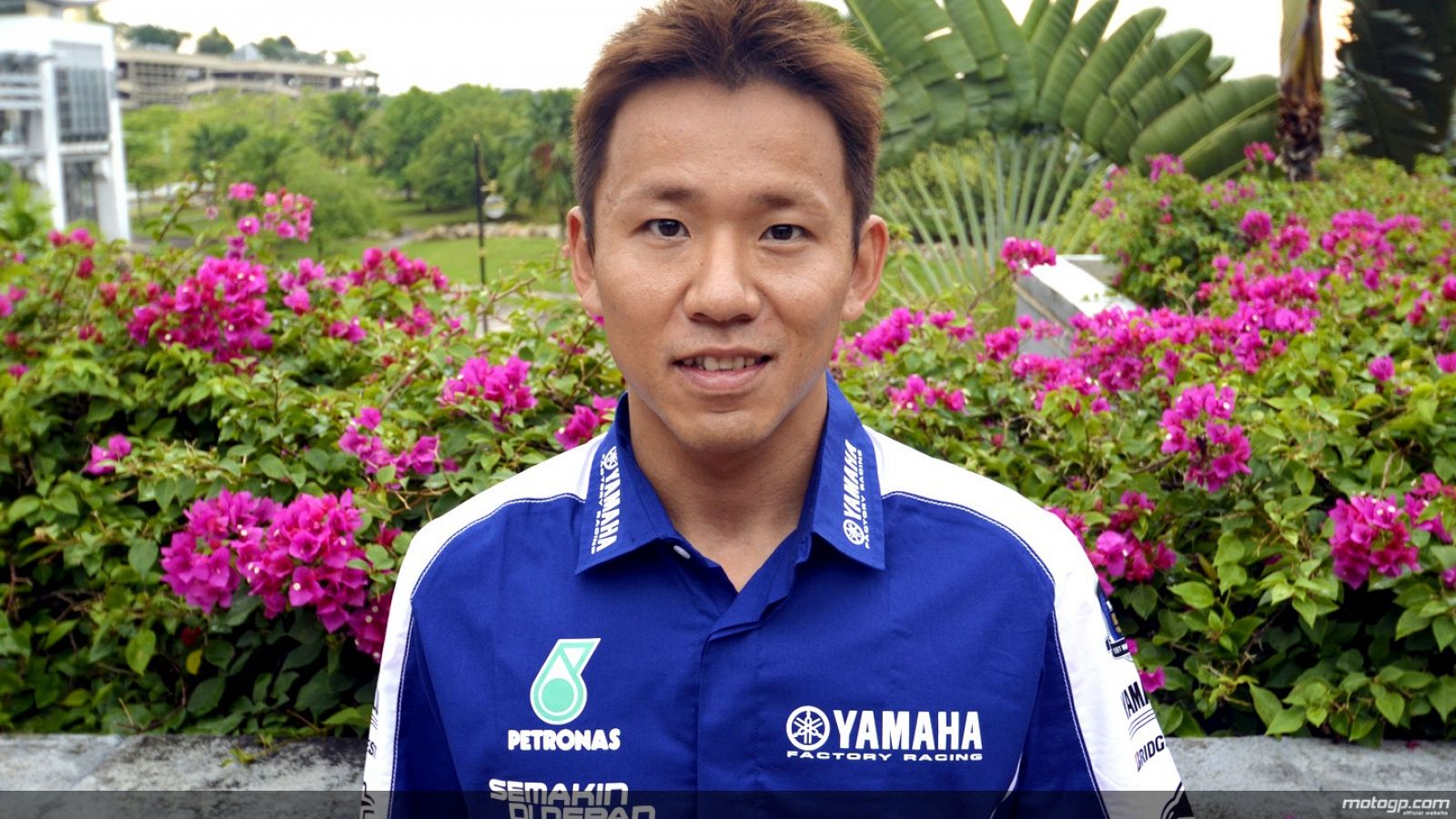Katsuyuki Nakasuga es el piloto probador de Yamaha.