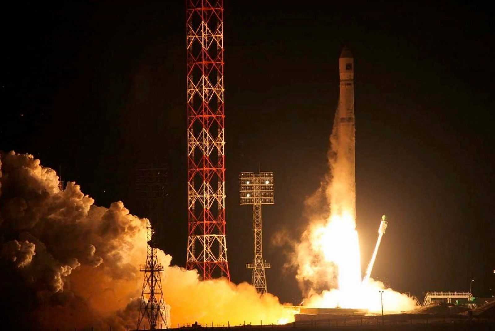 La sonda Fobos-Grunt, lanzada este martes desde Baikonur
