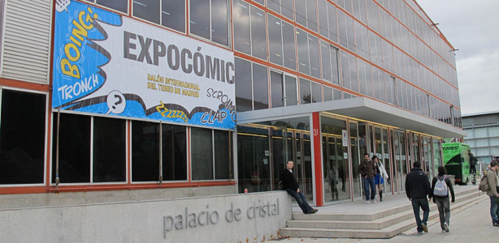 La entrada de Expocómic en el Palacio de Cristal de la Casa de Campo