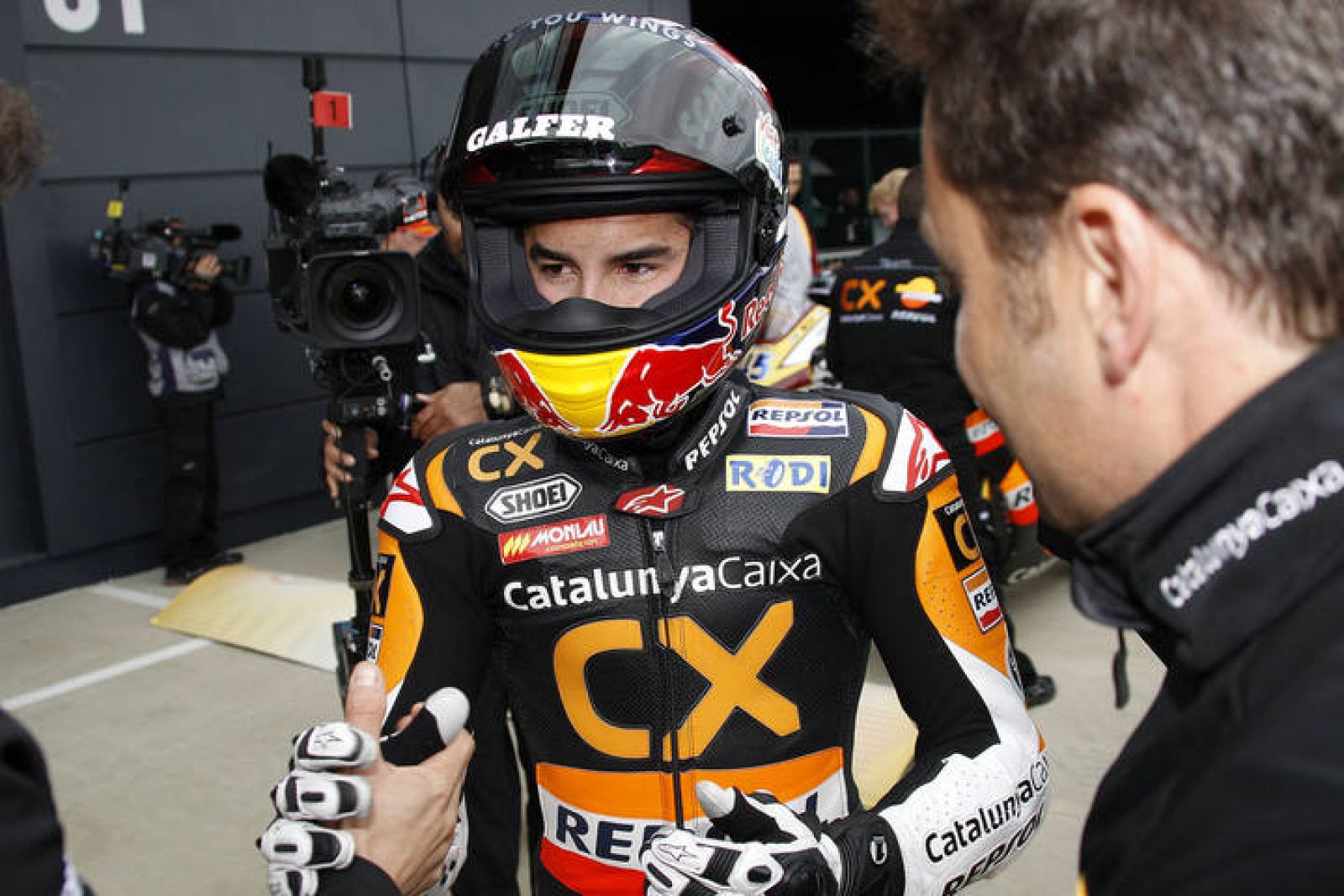 Marc Márquez tendrá que recuperarse de la operación en la vista antes de arrancar el mundial de Moto2 de 2012.