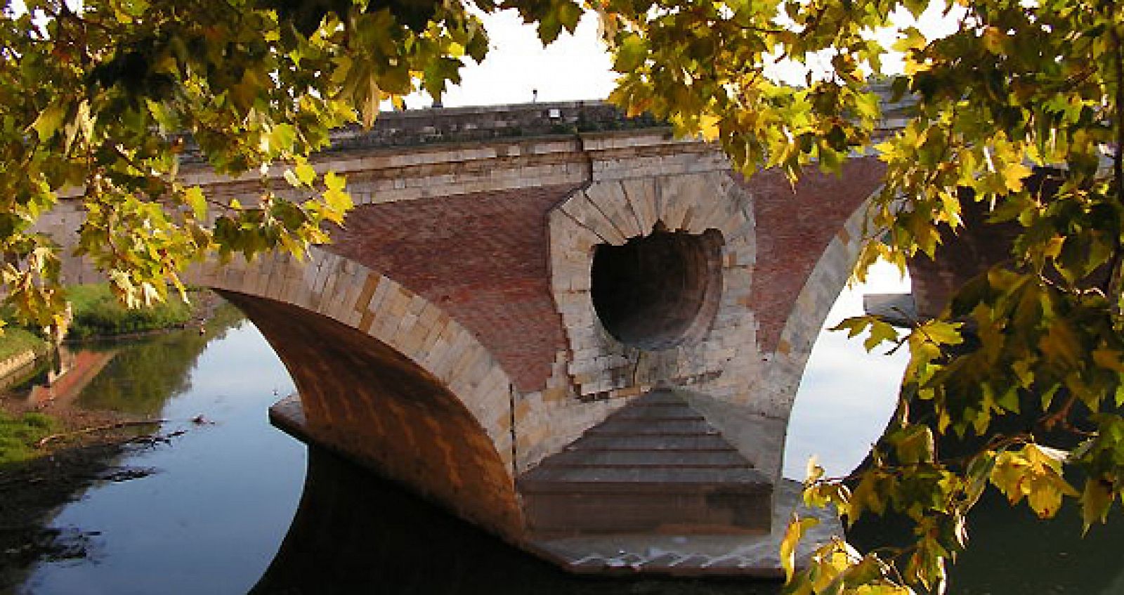 El Pont Neuf de Toulouse, que data del siglo XVII.