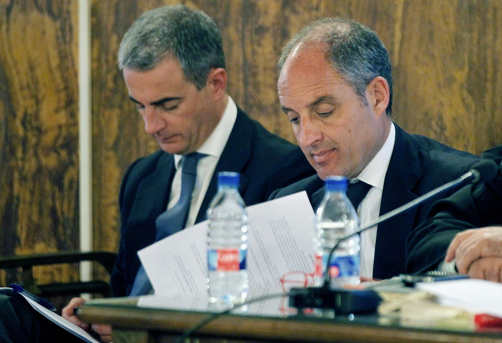 El expresidente de la Generalitat Francisco Camps y el ex secretario regional del PPCV Ricardo Costa.