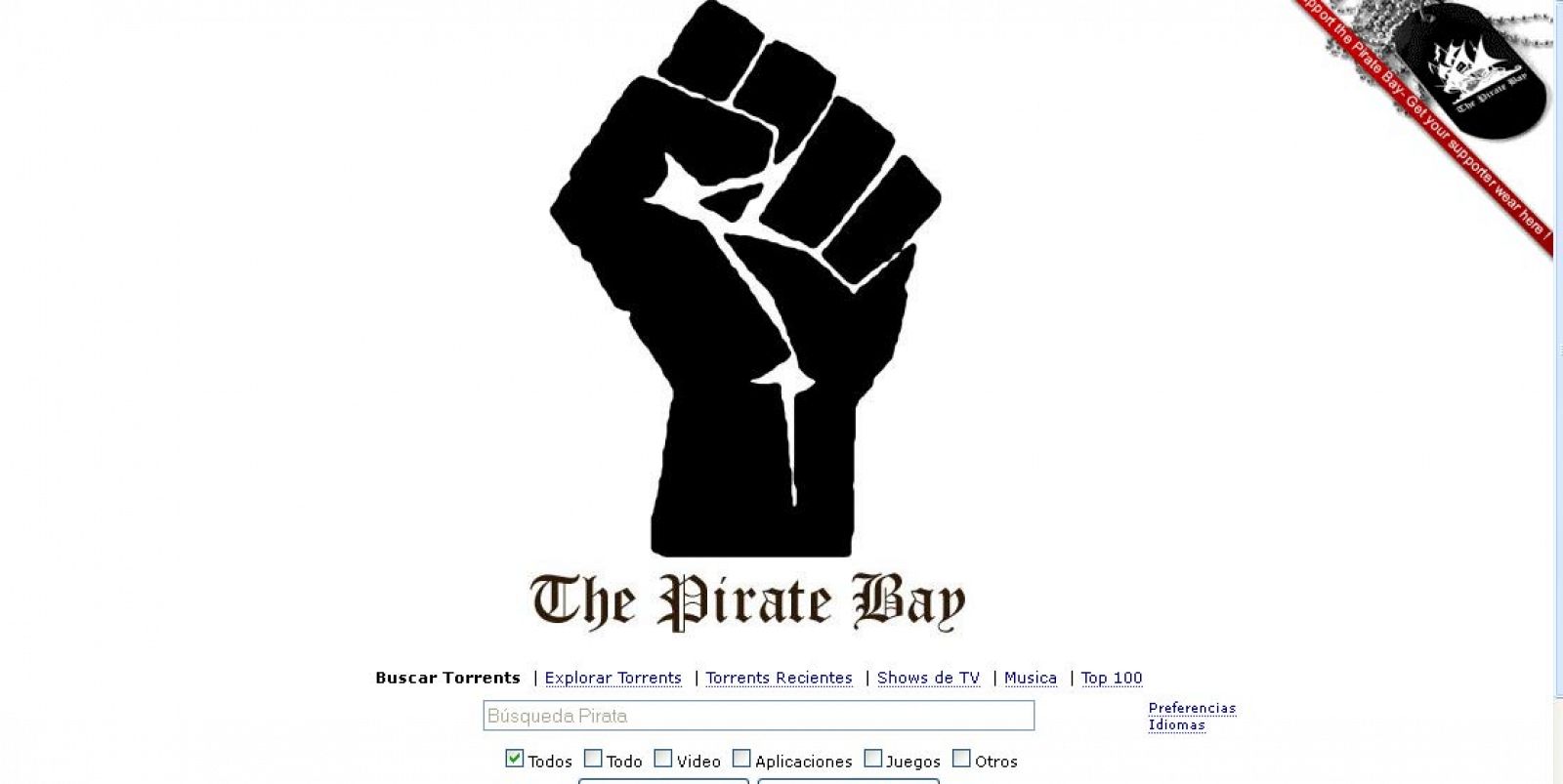Tras conocerse el fallo, la web de TPB ha cambiado su habitual logotipo de un barco pirata por un puño apretado negro
