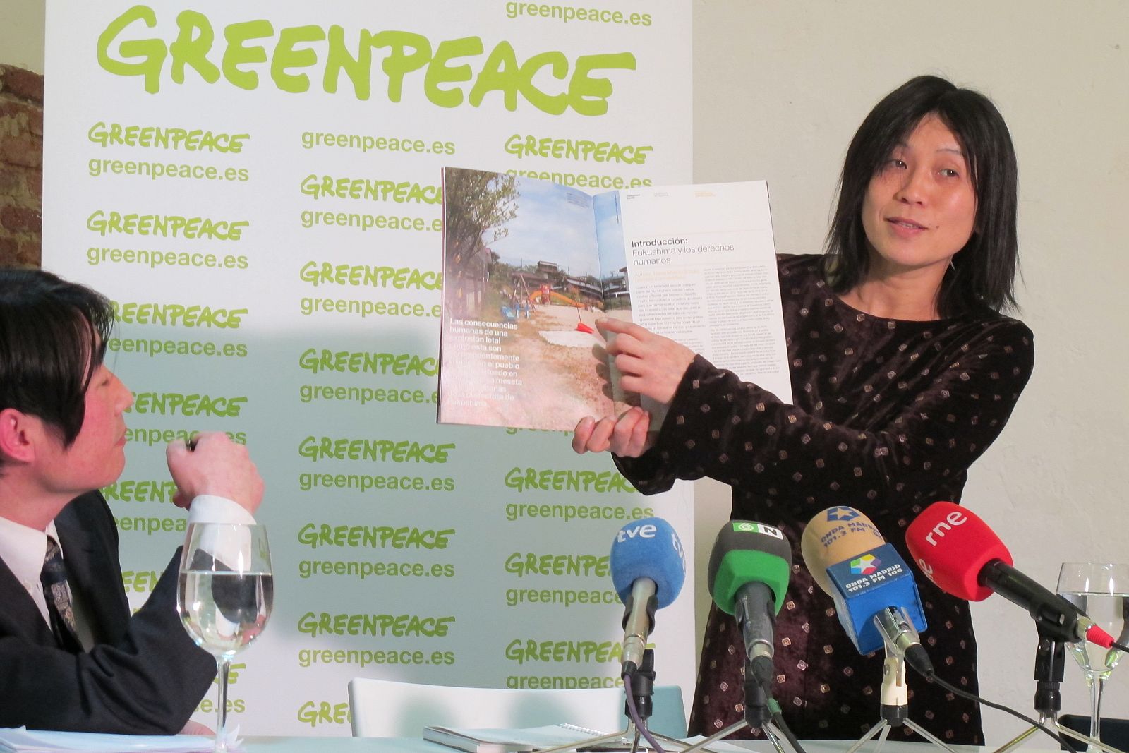 Sadako Monma, directora de una guardería en Fukushima, durante la presentación de un informe de Greenpeace
