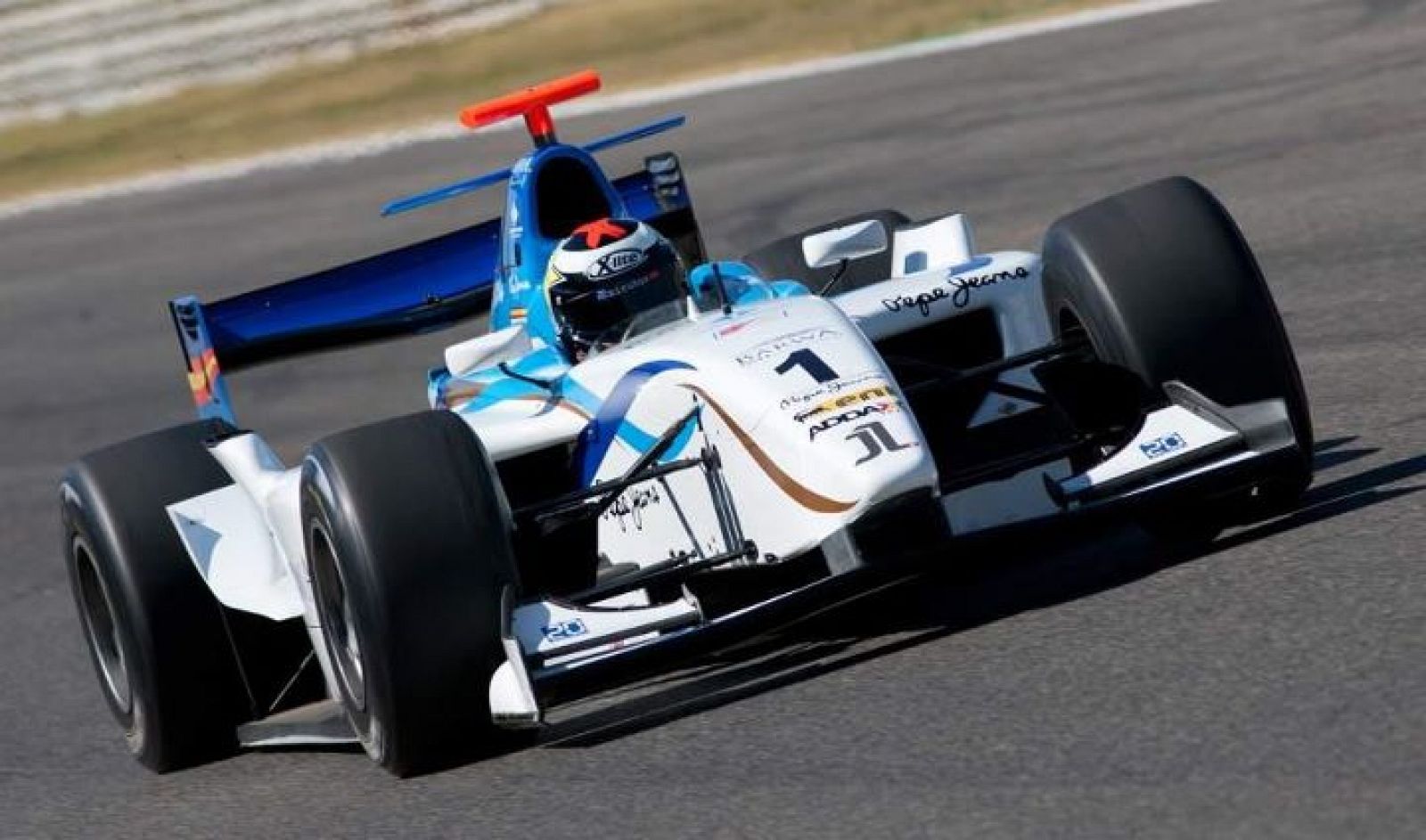 Jorge Lorenzo, a bordo de un monoplaza de GP2 en el circuito de Cheste.