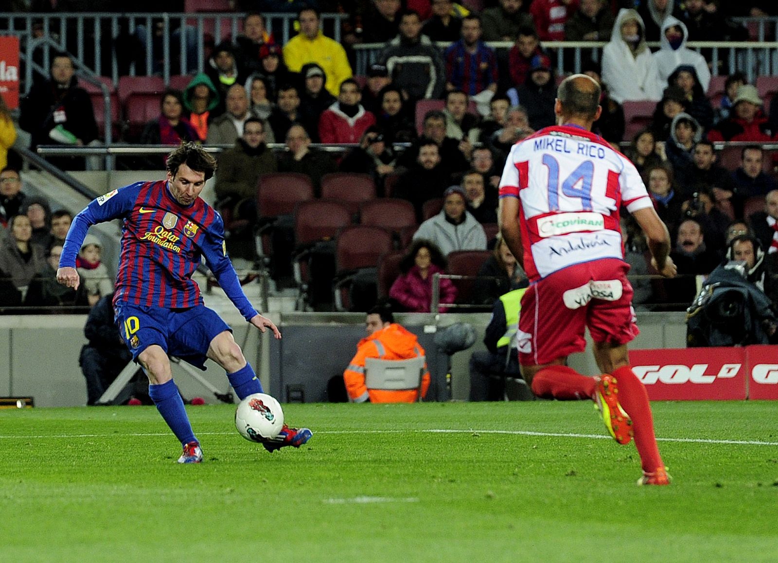 Gol de Leo Messi al Granada