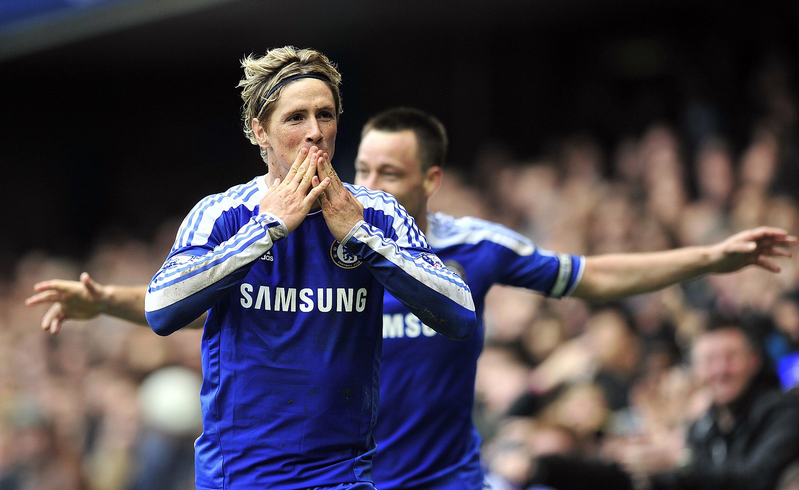 Torres celebra un gol