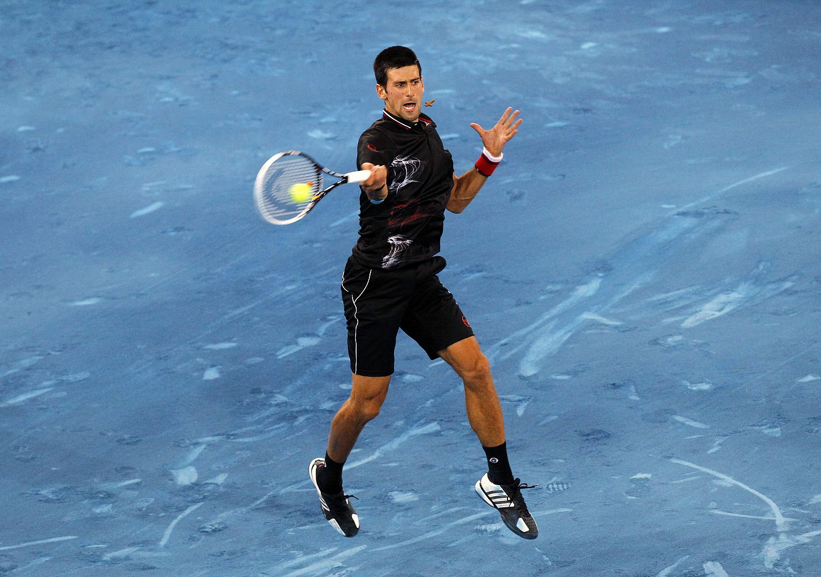 Djokovic, durante su partido contra Wawrinka en el Madrid Open 2012.