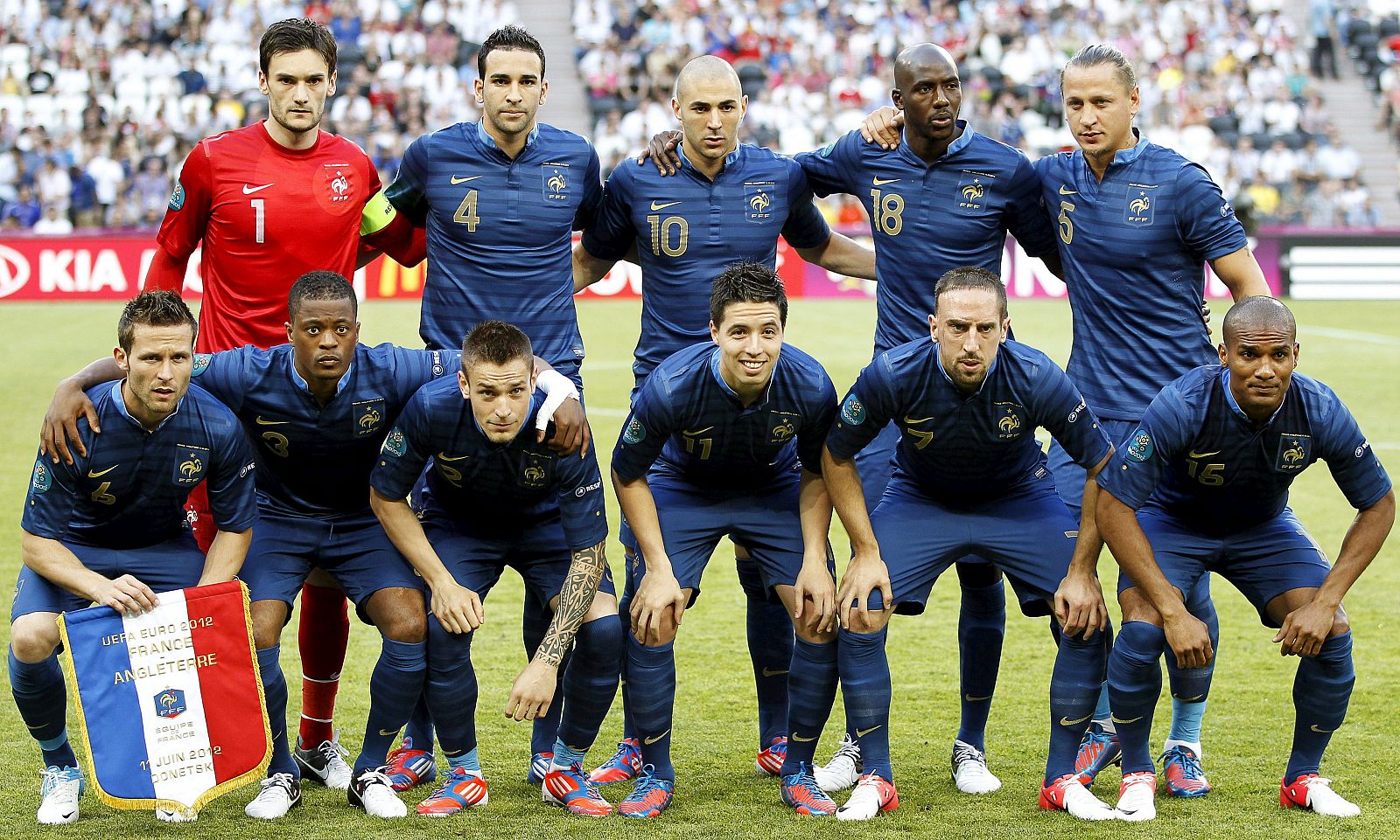 Formación de Francia en su primer partido ante Inglaterra en la Eurocopa 2012