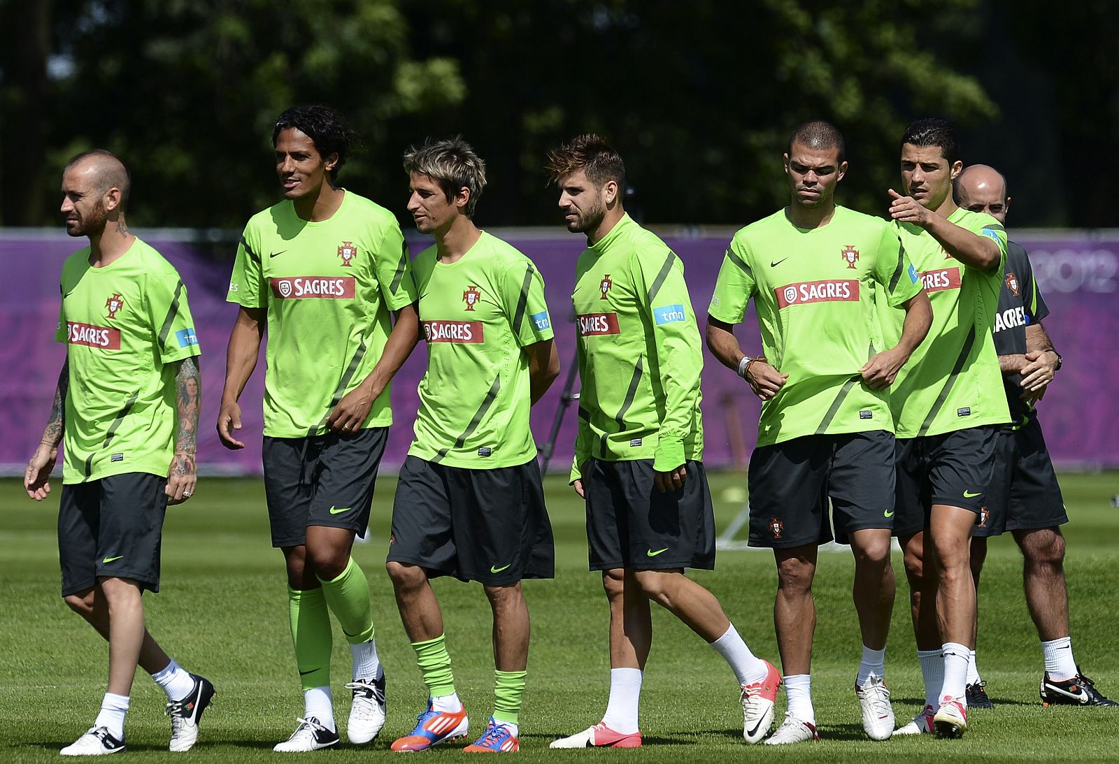 Los jugadores de Portugal durante un entrenamiento