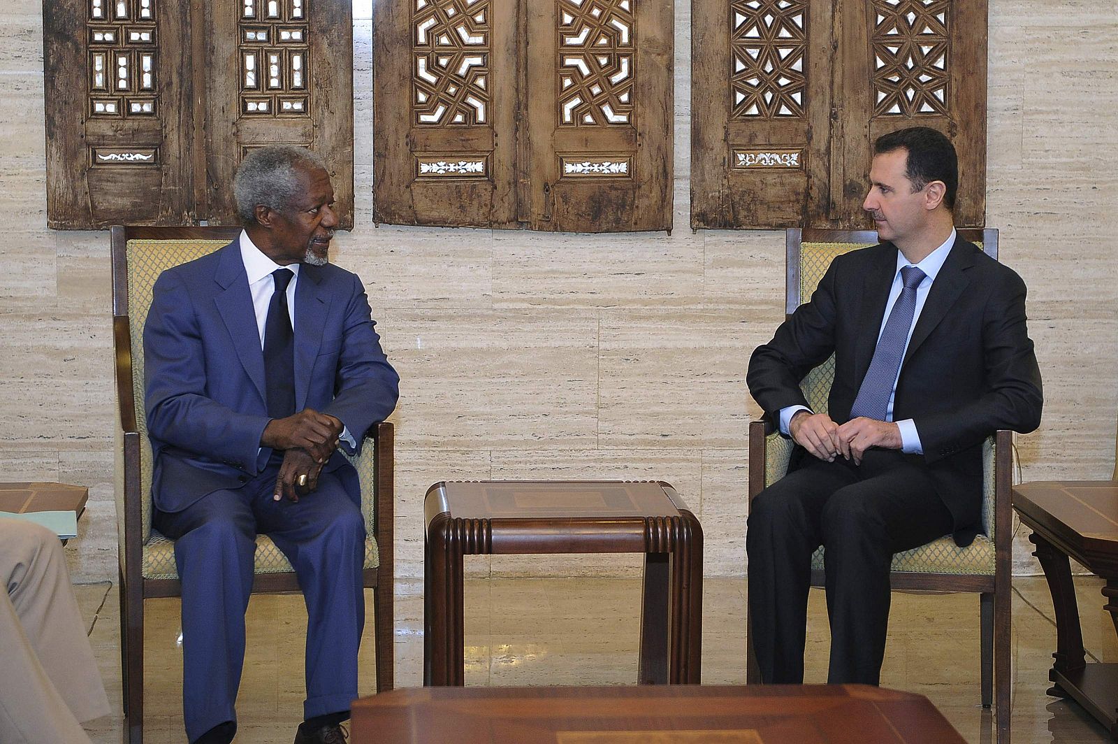 Syria's President Bashar al-Assad meets U.N. Syria peace envoy Kofi Annan in Damascus