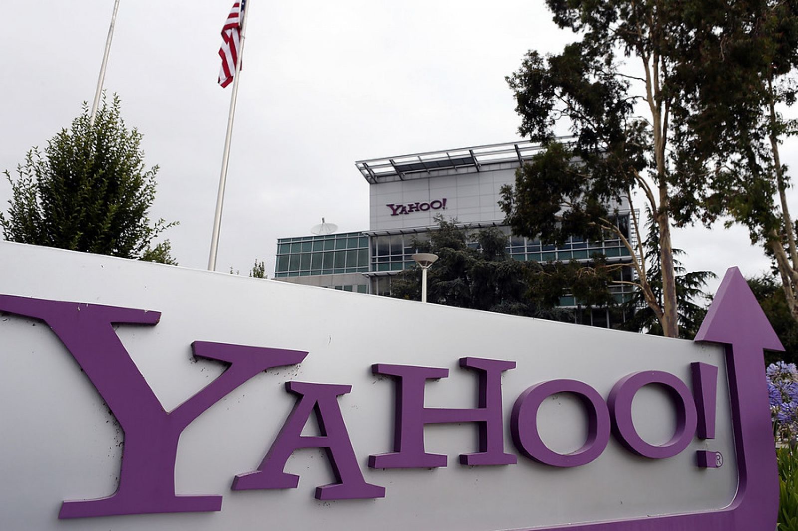 Yahoo estrena nueva consejera con lánguidos resultados en segundo trimestre