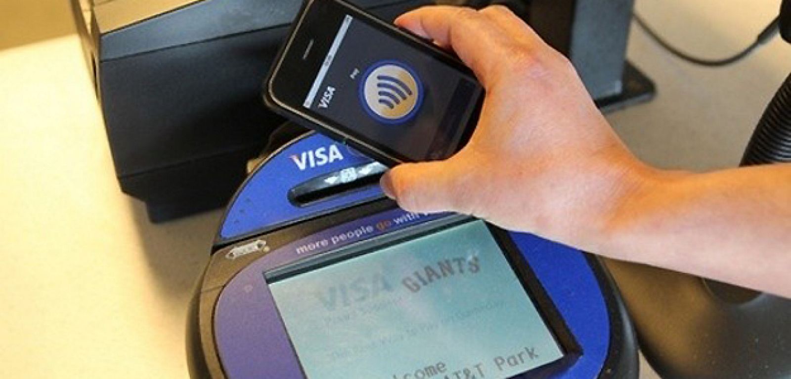 La tecnología NFC permite usar el móvil como tarjeta de crédito