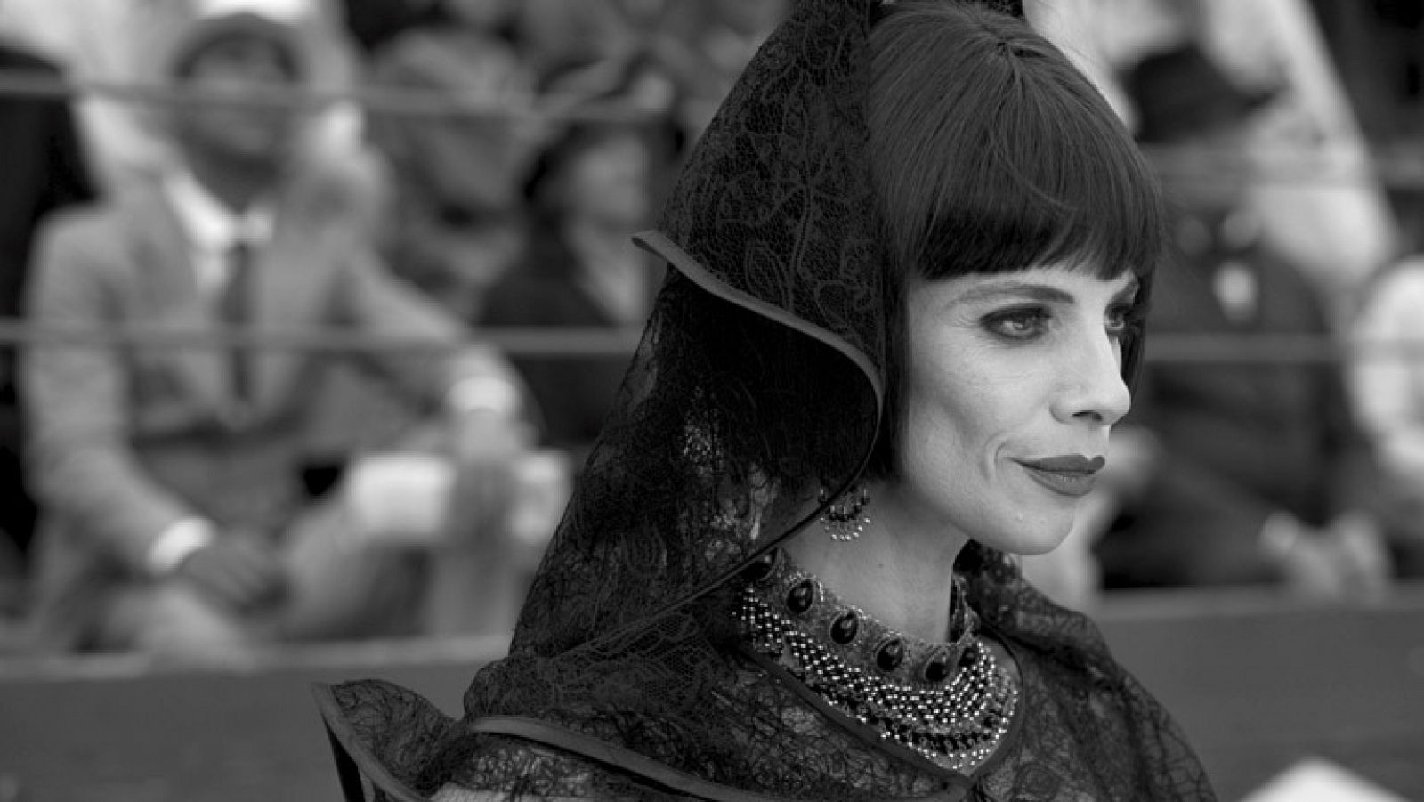Fotograma de la película 'Blancanieves', protagonizada por Maribel Verdú.