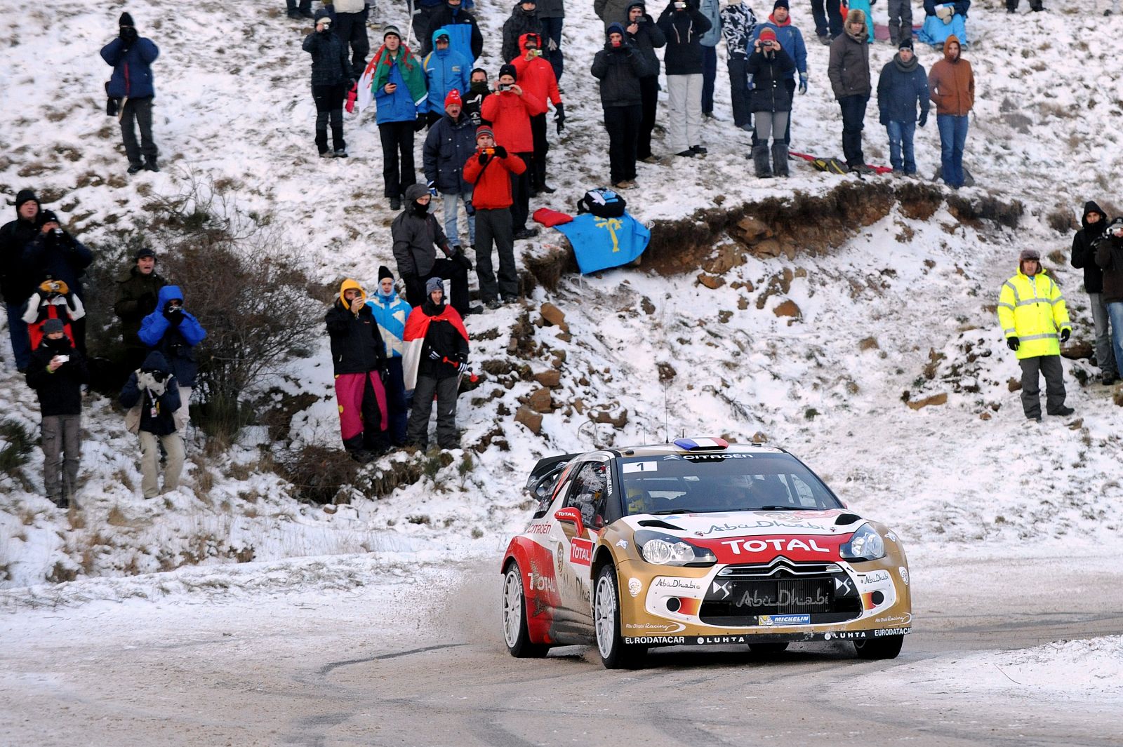 El francés Sebastien Loeb, durante un tramo del Rally de Montecarlo