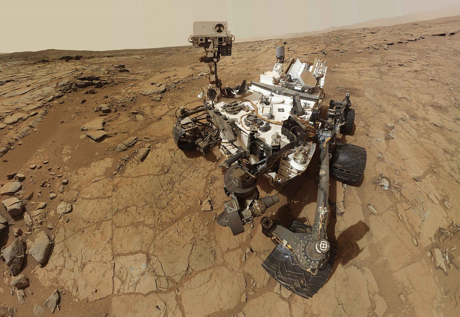 "Autorretrato" del robot de la NASA Curiosity, en Marte