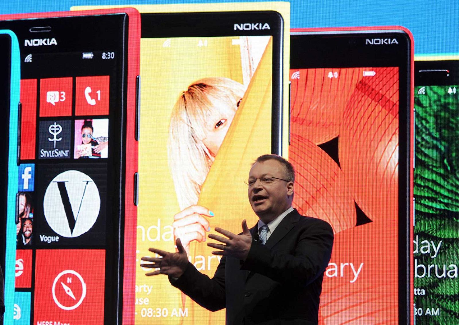 El CEO de Nokia, Stephen Elop, durante la conferencia de prensa en el Mobile World Congress 2013 de Barcelona.