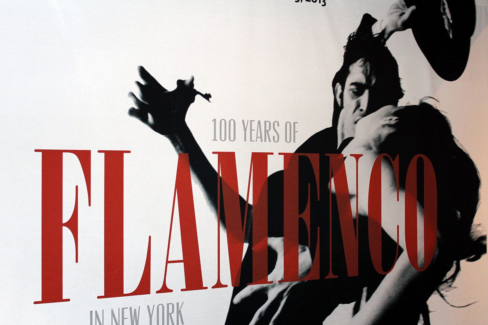 Afiche que se exhibe en la exposición '100 años de flamenco en Nueva York'