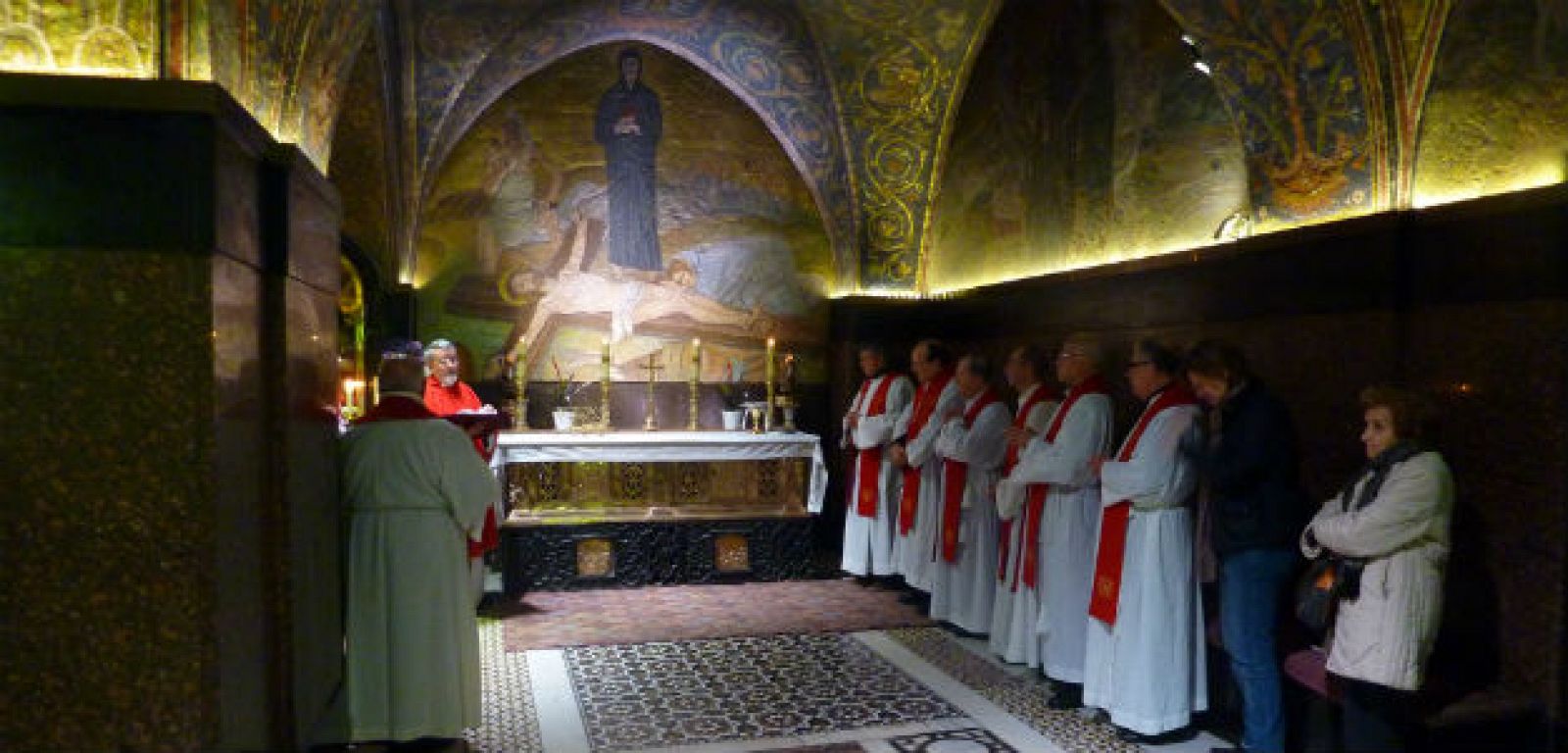 El Centro de Tierra Santa en Madrid depende directamente de la Custodia franciscana y lleva más de treinta años organizando peregrinaciones desde España a los santos lugares.