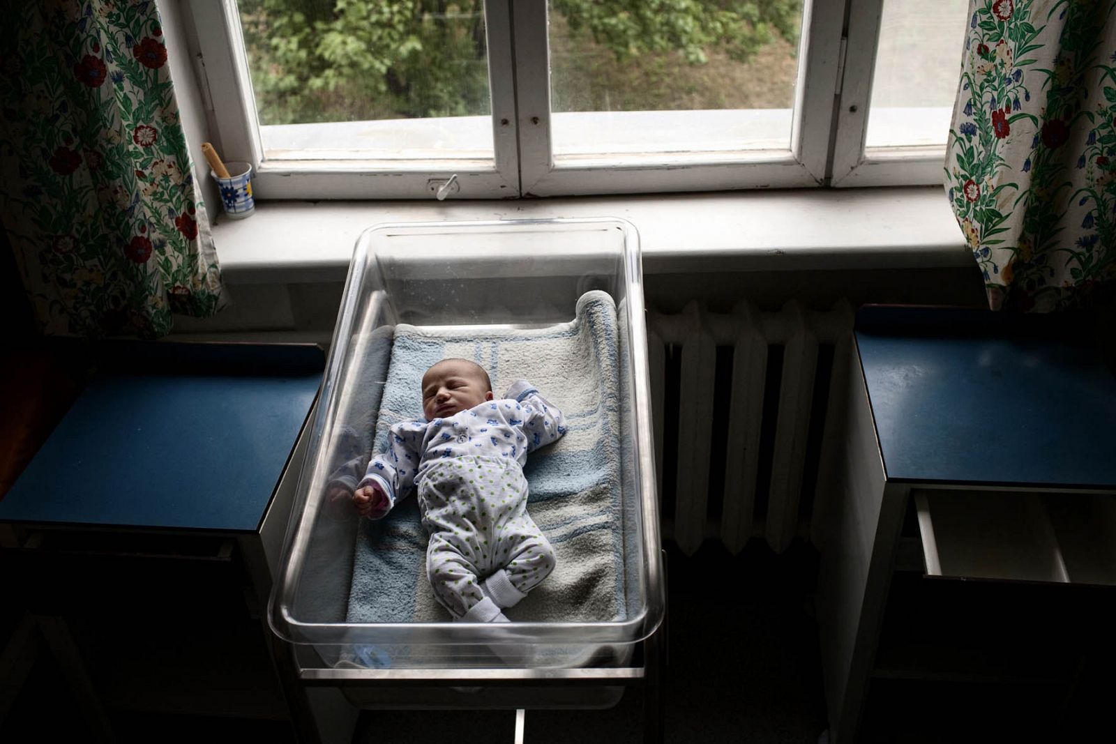 Uno de los bebés nacidos al calor del Programa de natalidad en Nagorno Karabaj.