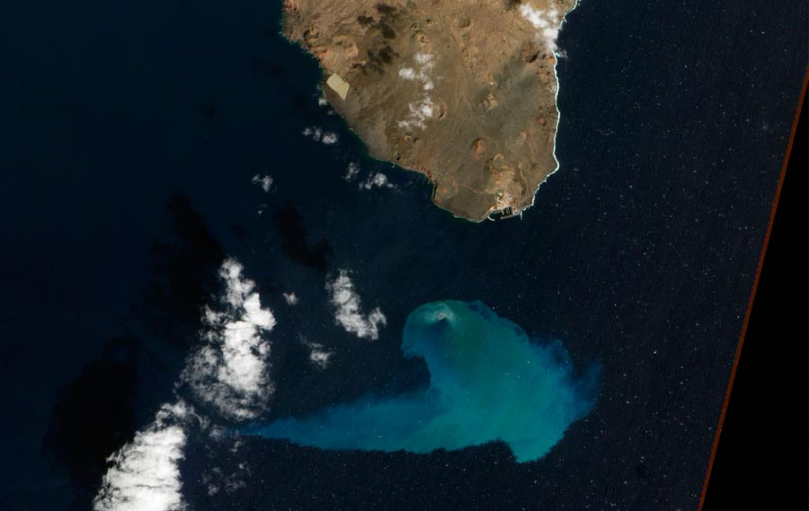Foto ganadora de la erupción de El Hierro del concurso de la NASA elegida por los internautas.