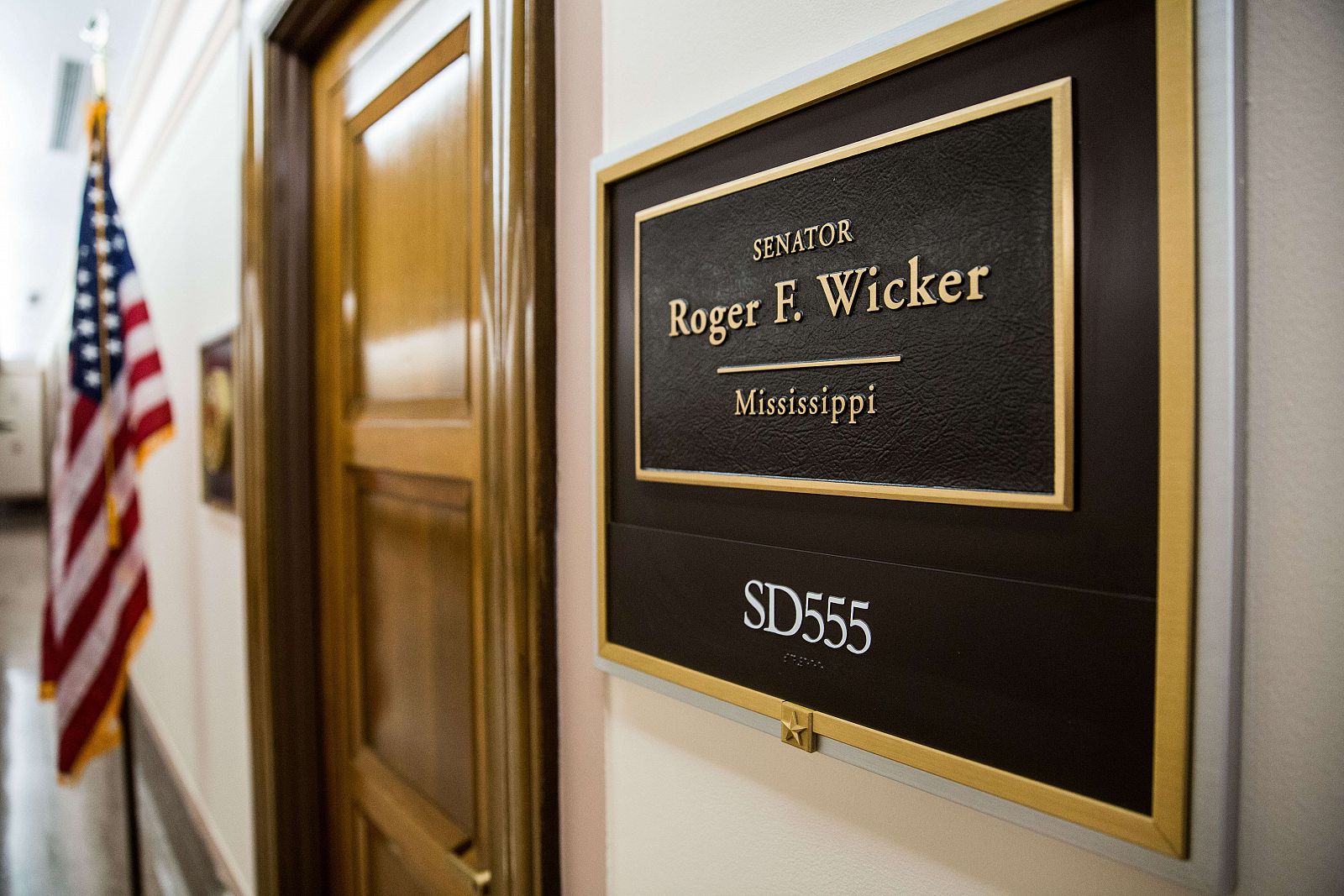 Entrada de la oficina del senador de EE.UU. Roger Wicker, en el Capitolio