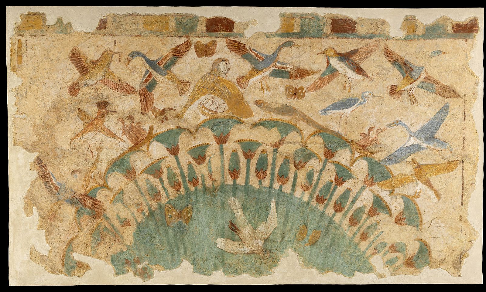 Fragmento de muro pintado con motivos de pájaro de la XVIII dinastía perteneciente al Louvre.