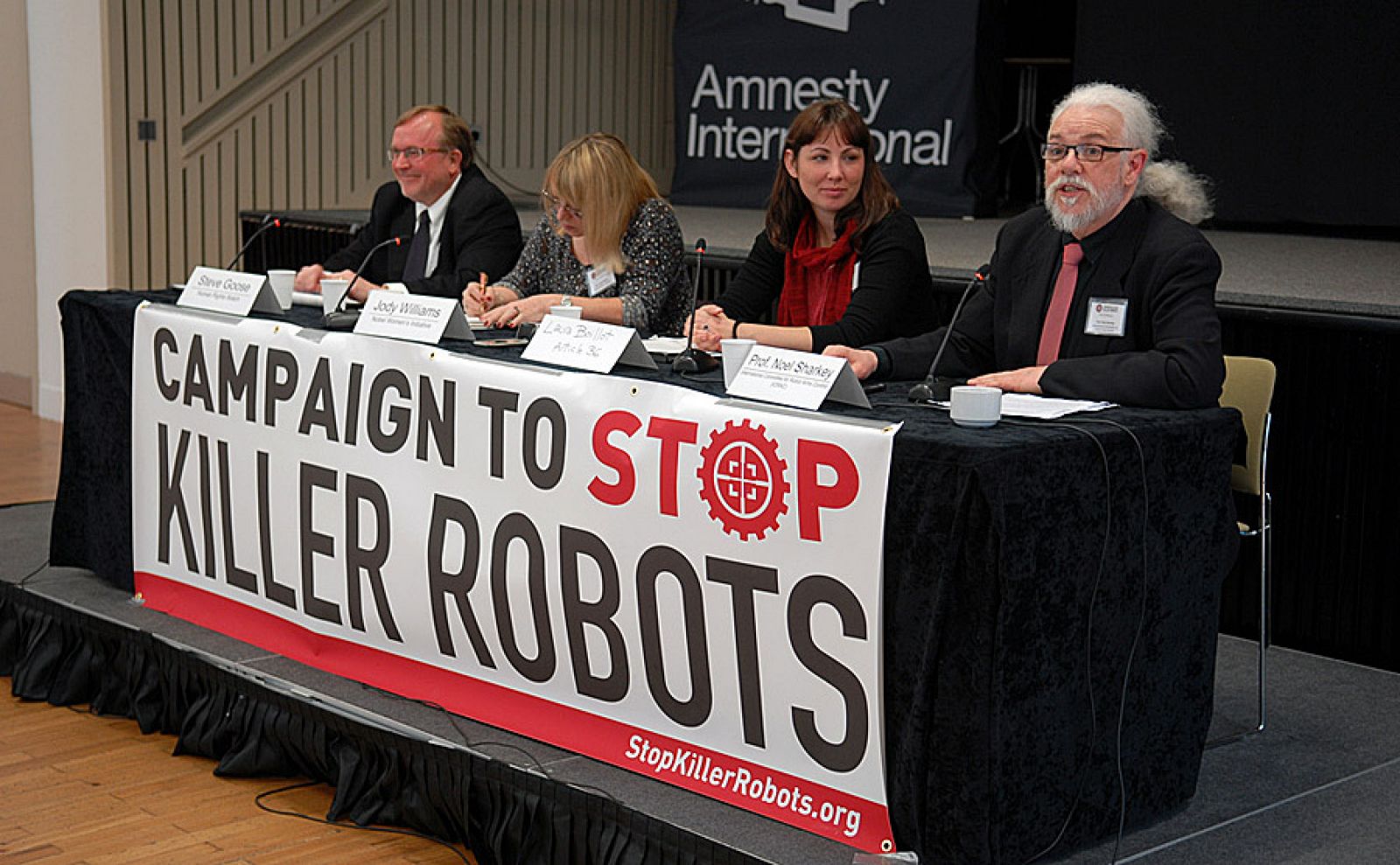 Promotores de la campaña Stop Killer Robots