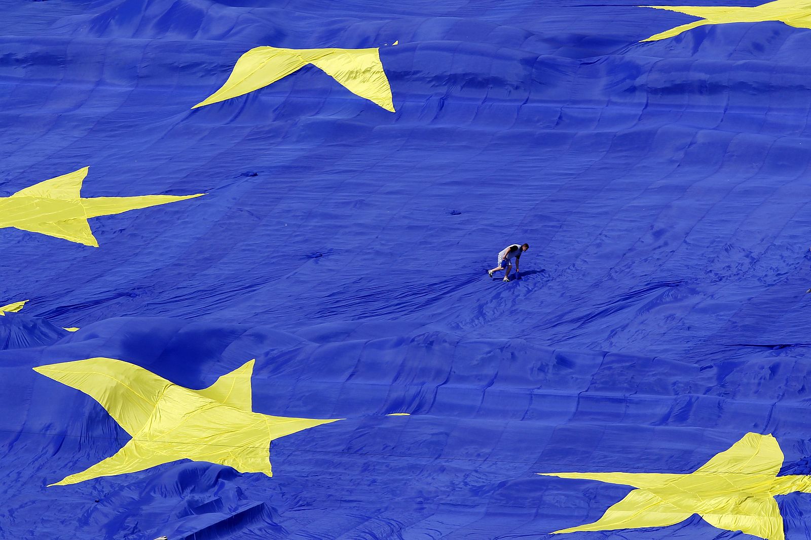 La desafección ciudadana hacia la Unión Europea va en aumento a medida que la crisis económica no se soluciona.