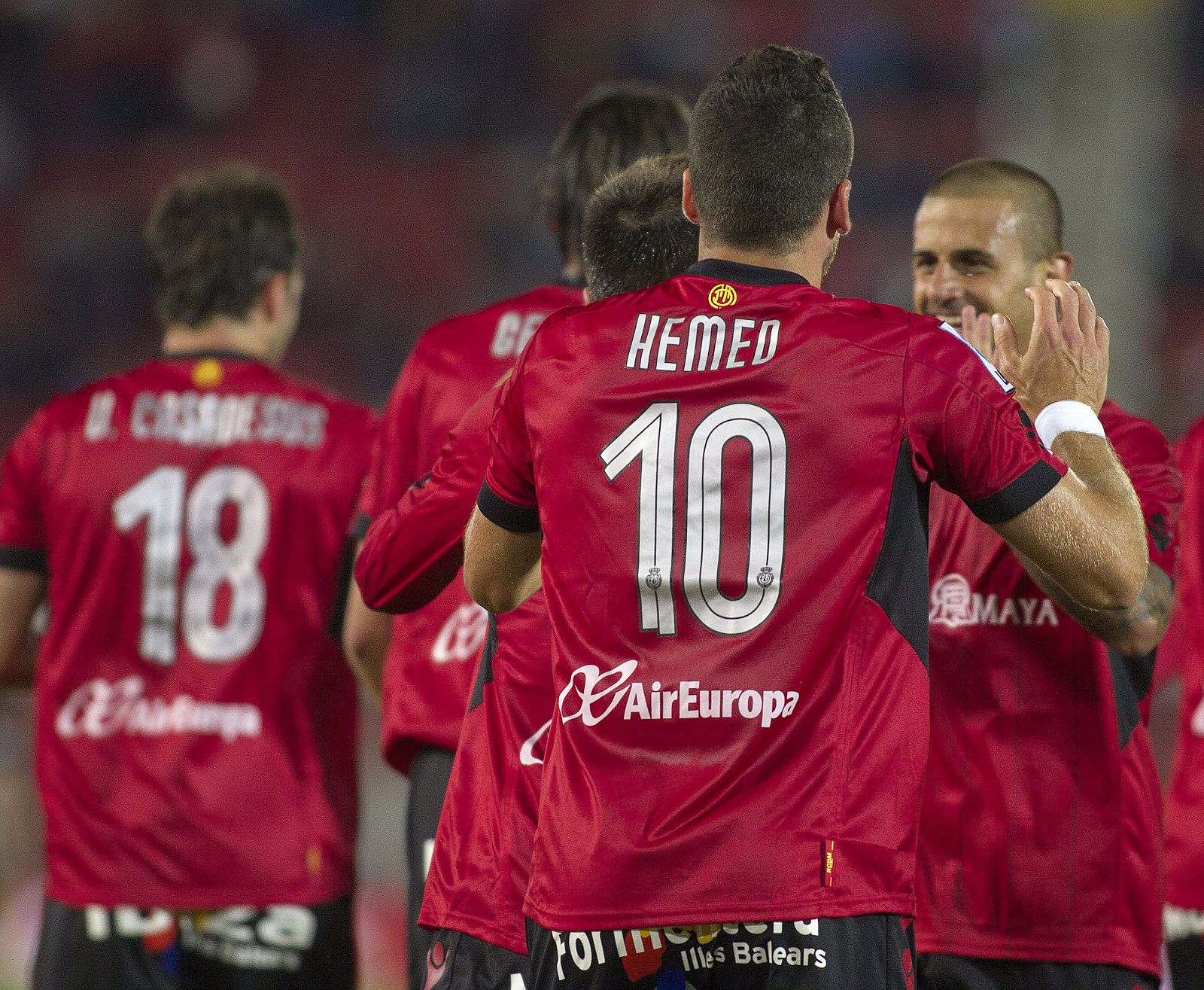 El delantero israelí del RCD Mallorca, Tomer Hemed, celebra su gol