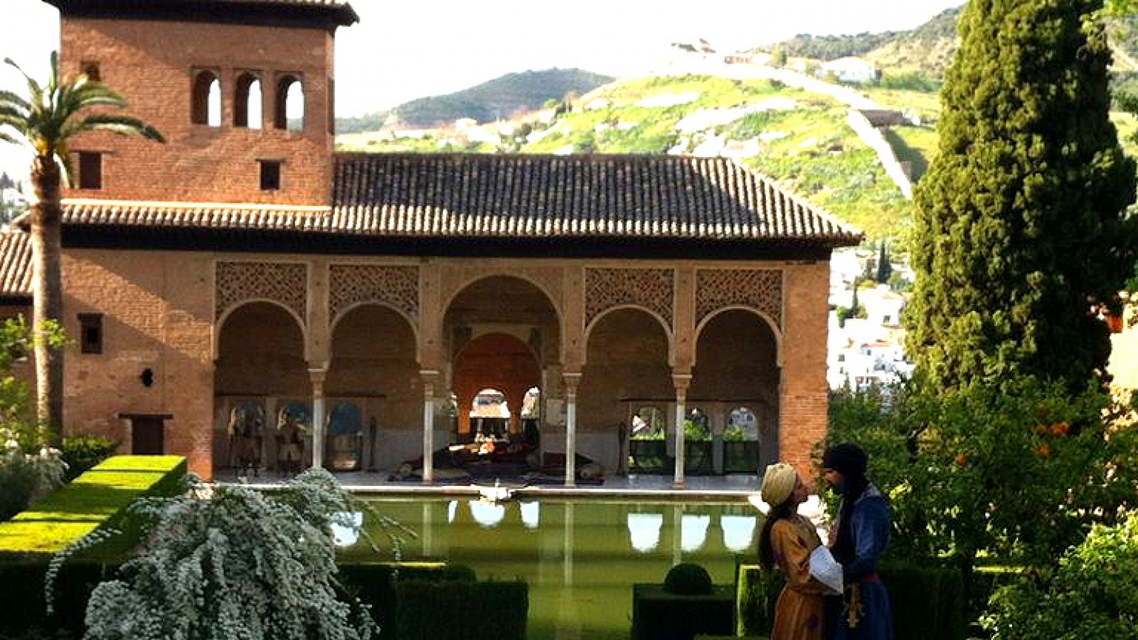 El equipo de Isabel rueda la segunda temporada en la Alhambra de Granada