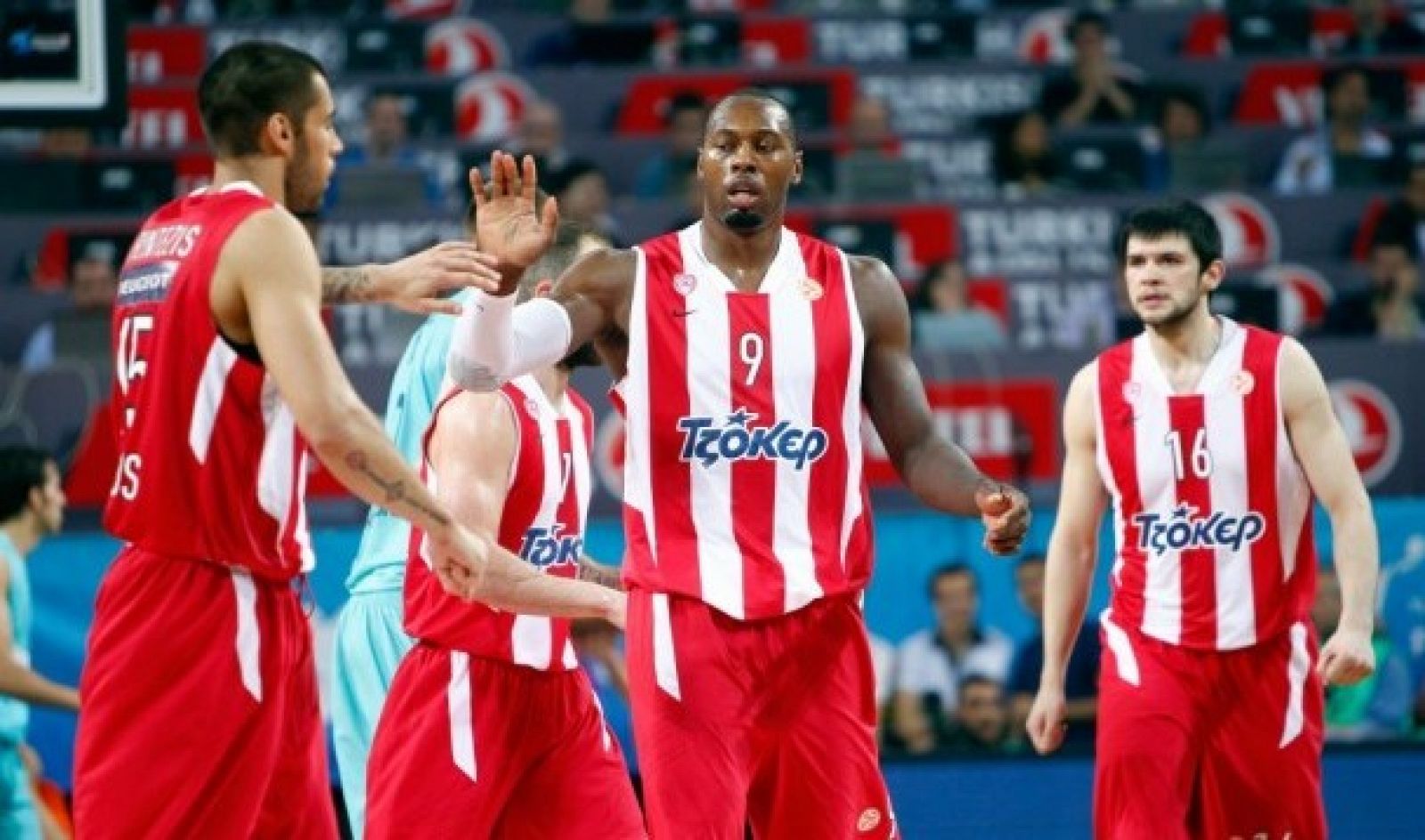 Imagen del nuevo pívot del Barça Joey Dorsey durante su época en Olympiacos.