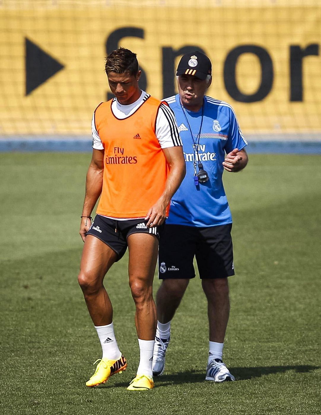 El delantero del Real Madrid Cristiano Ronaldo, y el entrenador, Carlo Ancelotti.