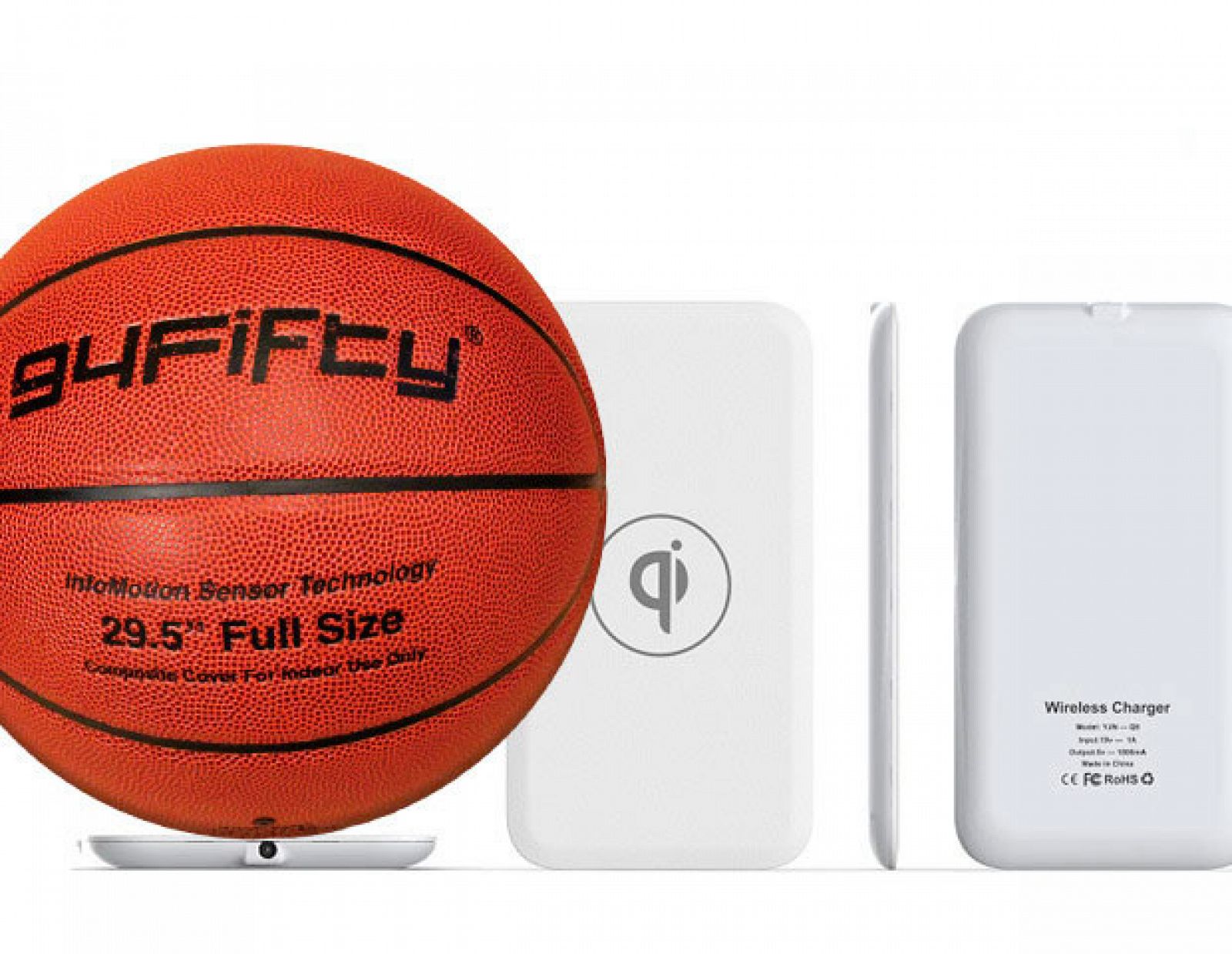 El balón de 94 Fifty se conecta con una aplicación a través de Bluetooth o WiFi.