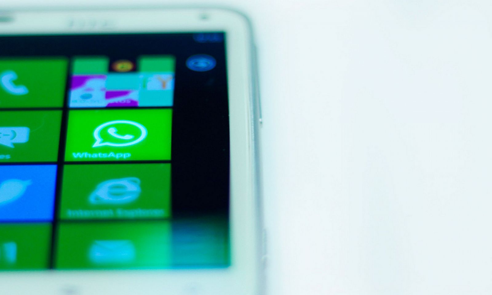 WhatsApp es una aplicación de mensajería para smartphones