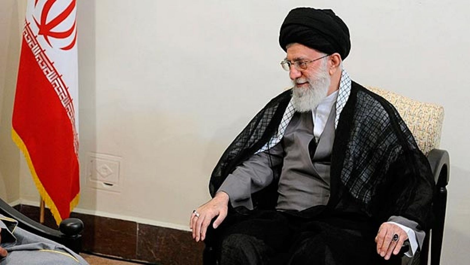 El líder supremo de irán, Alí jamenei, en una fotografía de archivo.